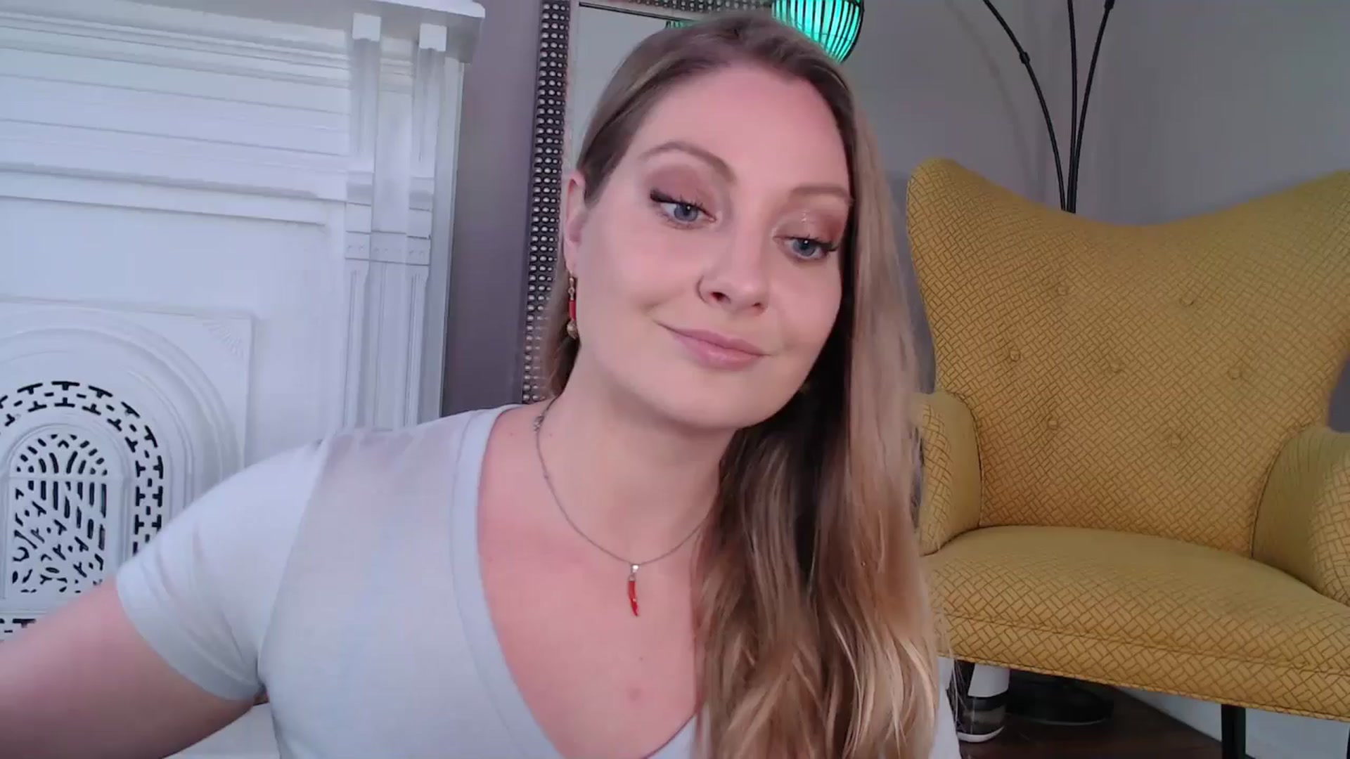 Gallery image thumbnail from VeronicaOMG's myfreecams stream on, 03/27/2025, 18:20 image 1 of 20