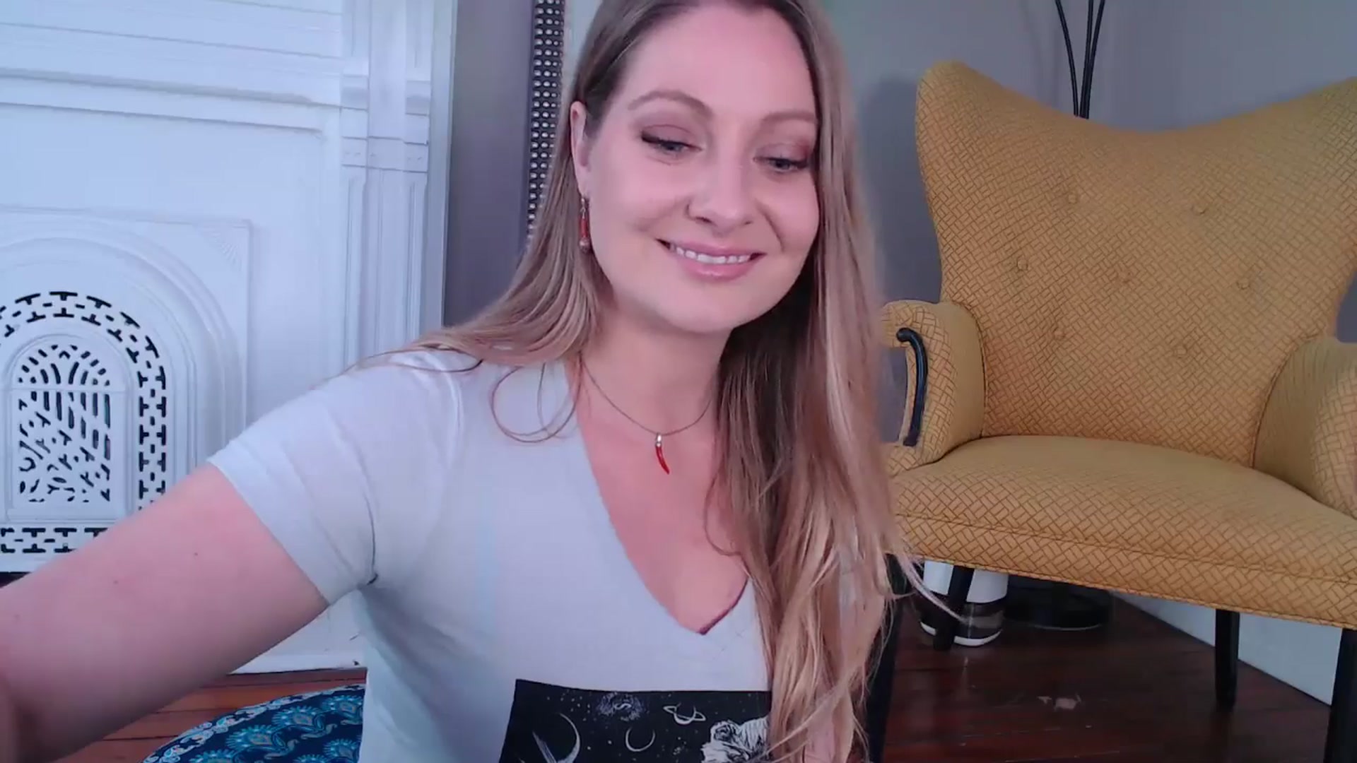 Gallery image thumbnail from VeronicaOMG's myfreecams stream on, 03/27/2025, 18:20 image 4 of 20