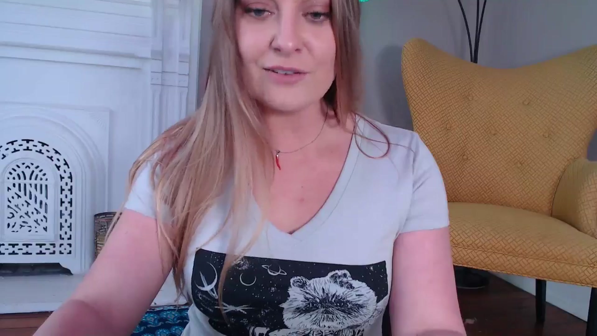Gallery image thumbnail from VeronicaOMG's myfreecams stream on, 03/27/2025, 18:20 image 9 of 20