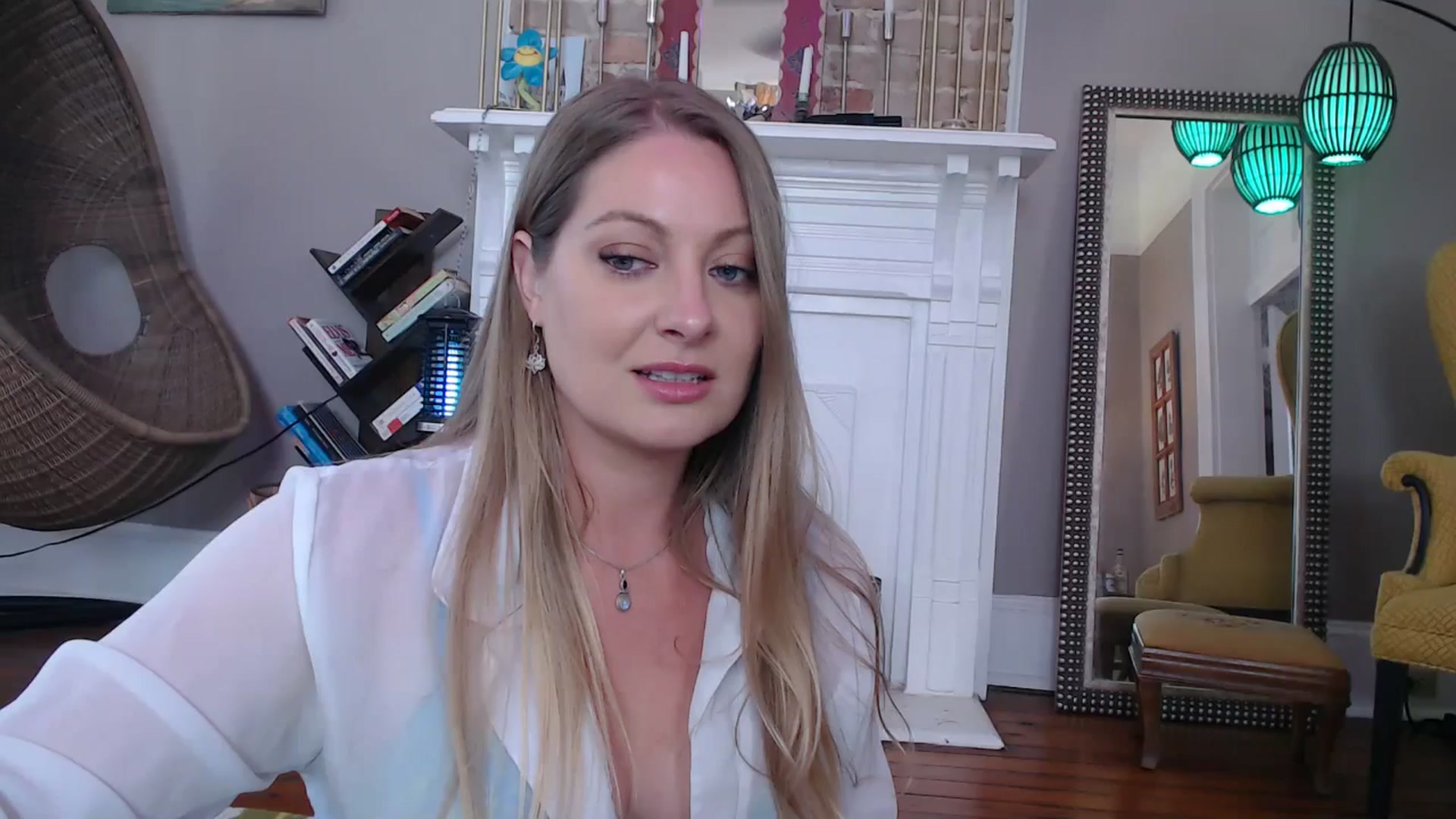 Gallery image thumbnail from VeronicaOMG's myfreecams stream on, 04/13/2025, 15:45 image 11 of 20