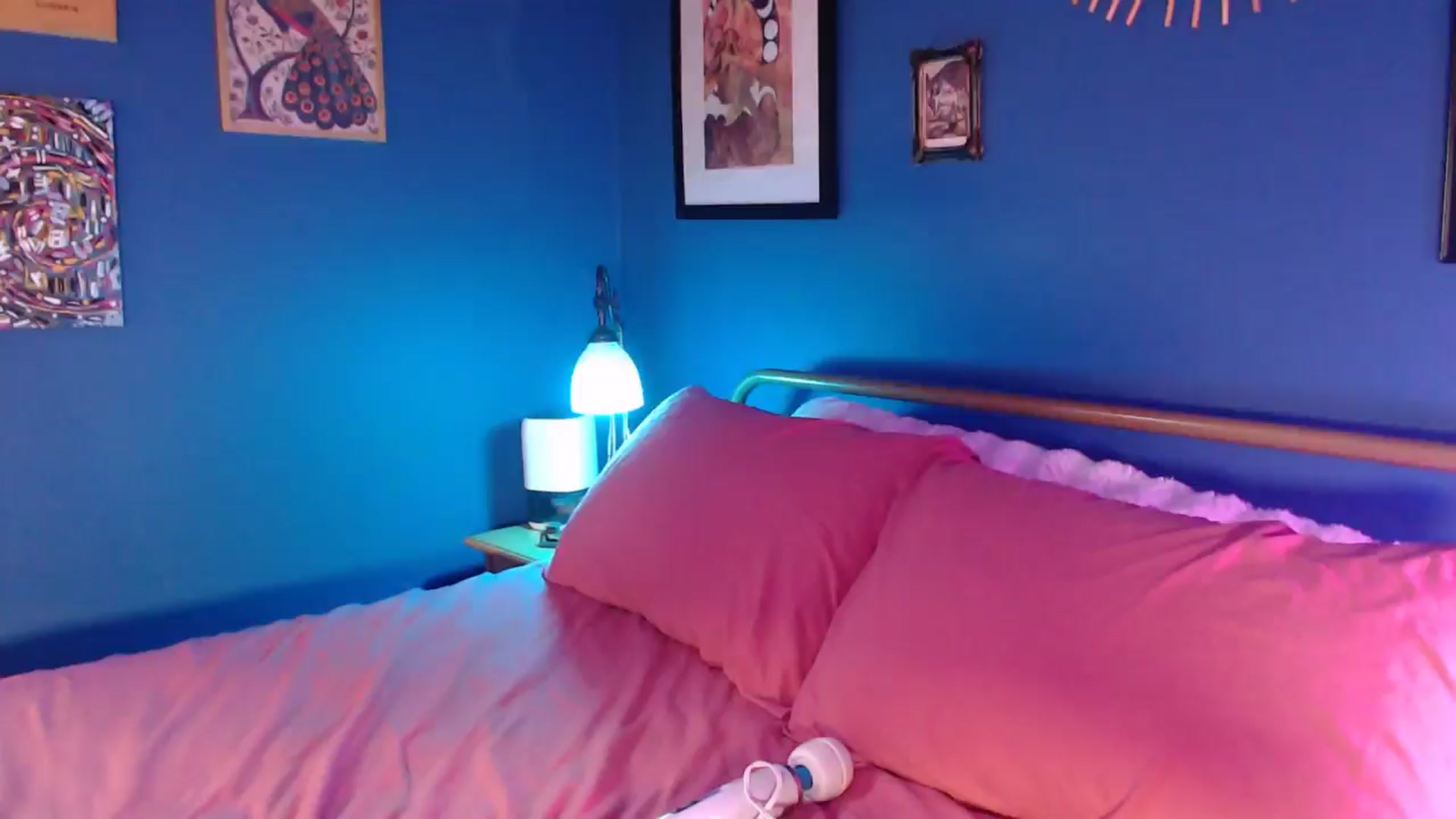 Gallery image thumbnail from VeronicaOMG's myfreecams stream on, 07/23/2025, 24:59 image 5 of 20