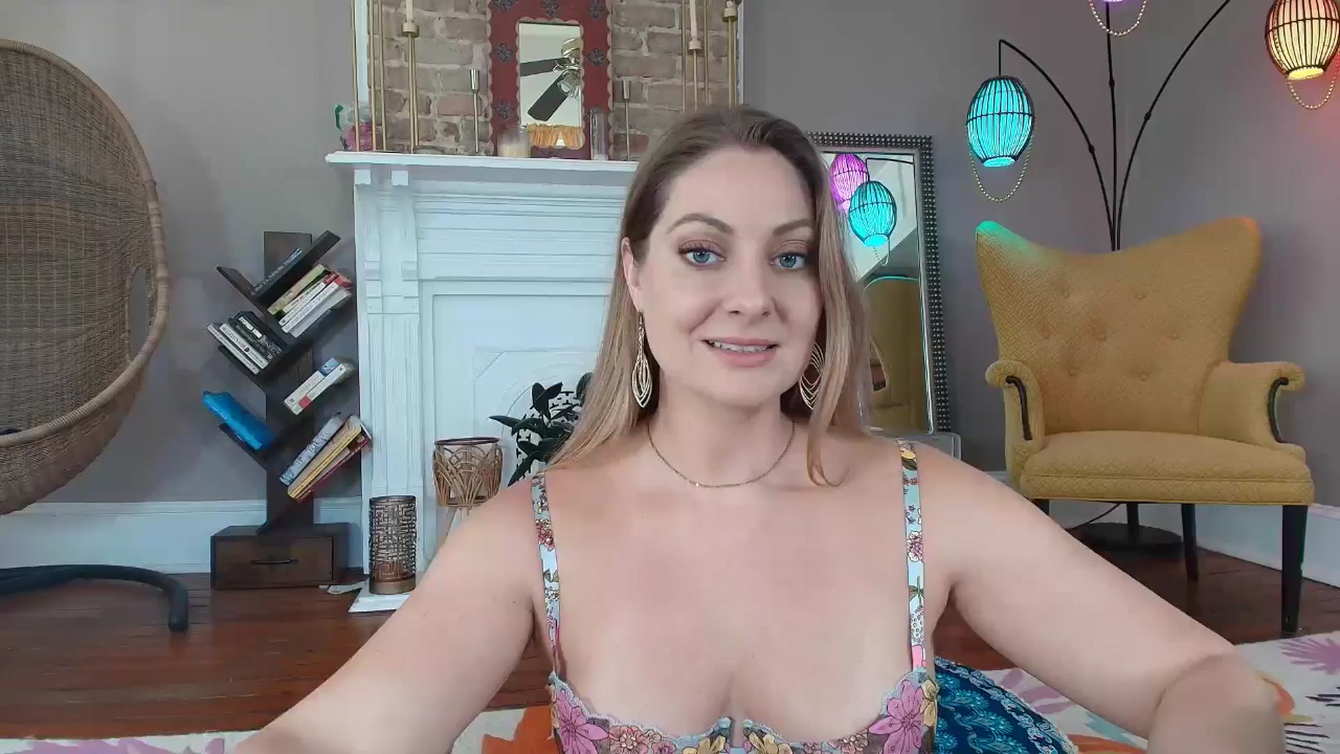 Gallery image thumbnail from VeronicaOMG's myfreecams stream on, 08/26/2025, 19:51 image 17 of 20