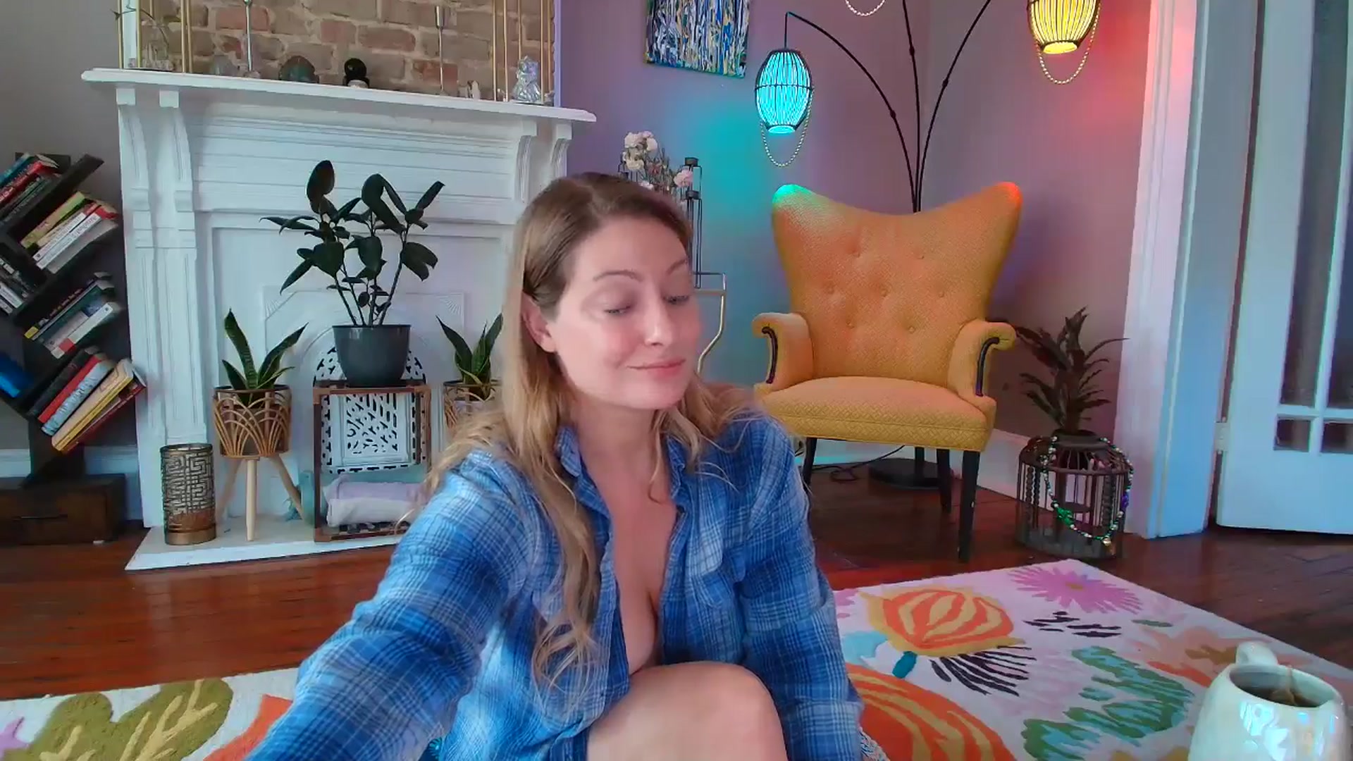 Gallery image thumbnail from VeronicaOMG's myfreecams stream on, 09/30/2025, 13:32 image 11 of 20