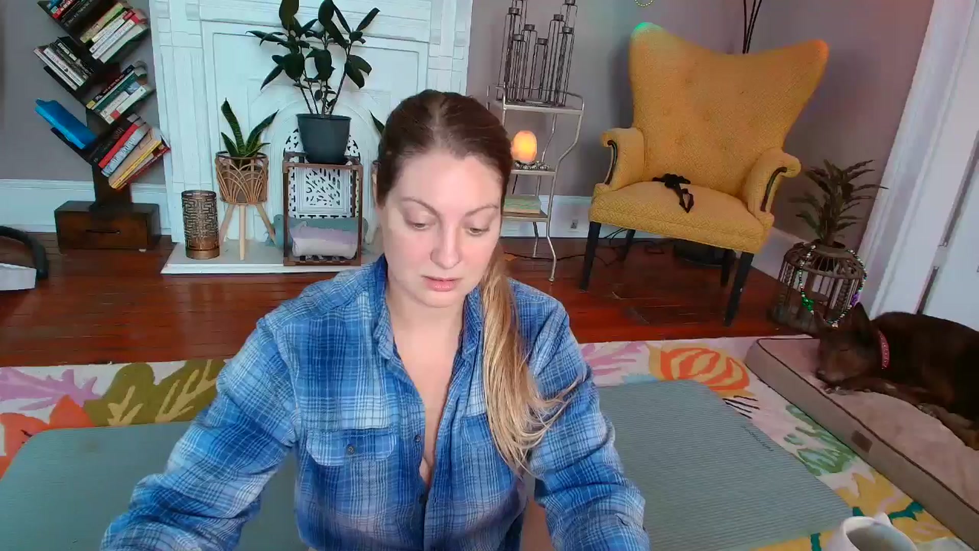 Gallery image thumbnail from VeronicaOMG's myfreecams stream on, 10/01/2025, 16:20 image 16 of 20