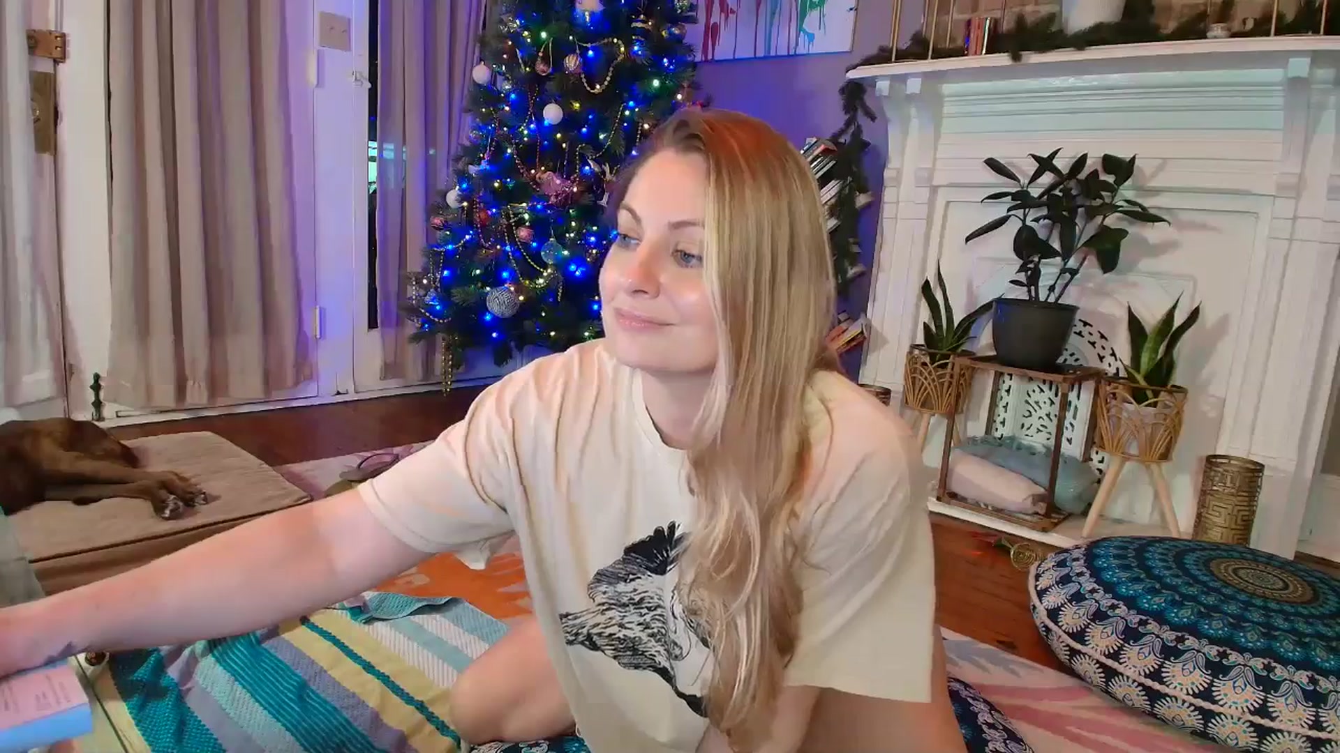 Gallery image thumbnail from VeronicaOMG's myfreecams stream on, 01/08/2026, 01:27 image 15 of 20