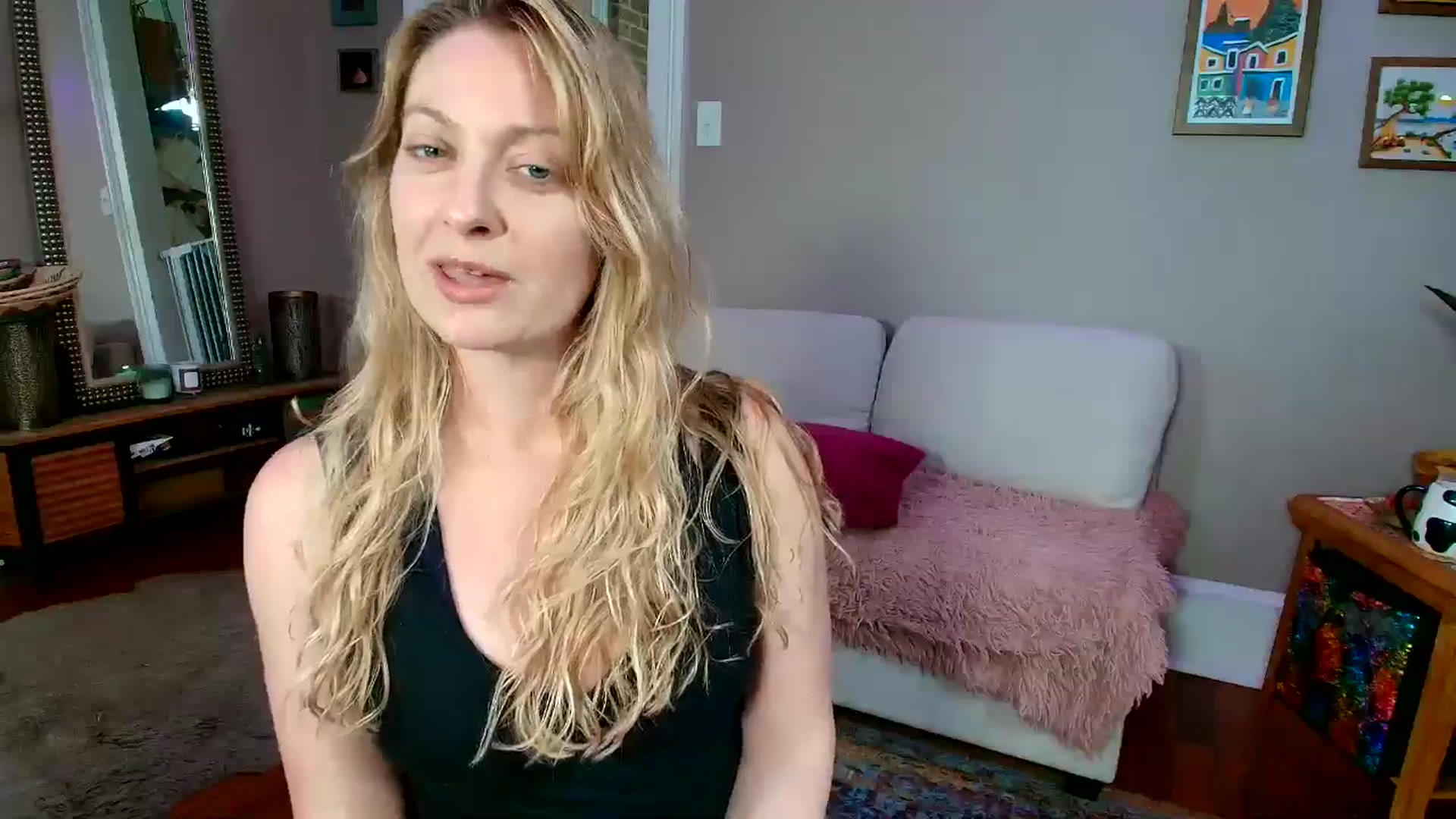Gallery image thumbnail from VeronicaOMG's myfreecams stream on, 03/04/2026, 17:00 image 10 of 20