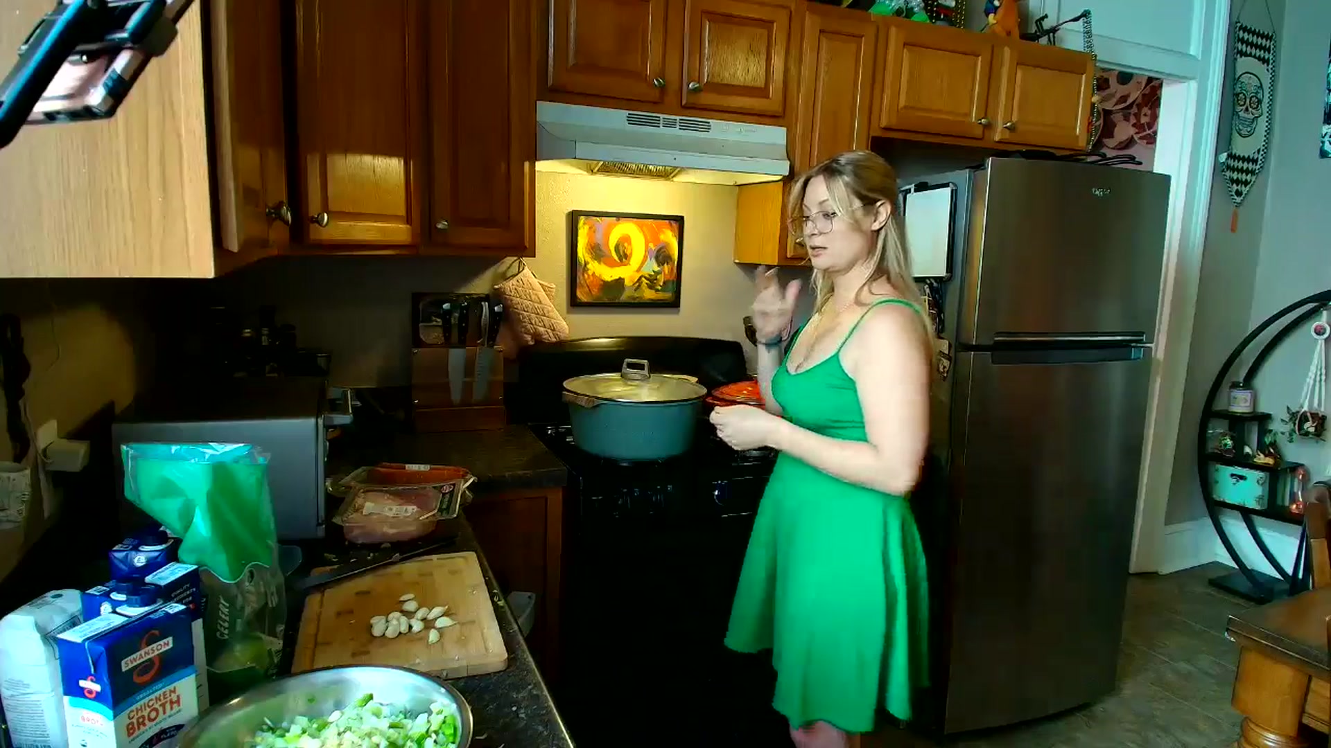 Gallery image thumbnail from VeronicaOMG's myfreecams stream on, 03/14/2026, 15:35 image 18 of 20