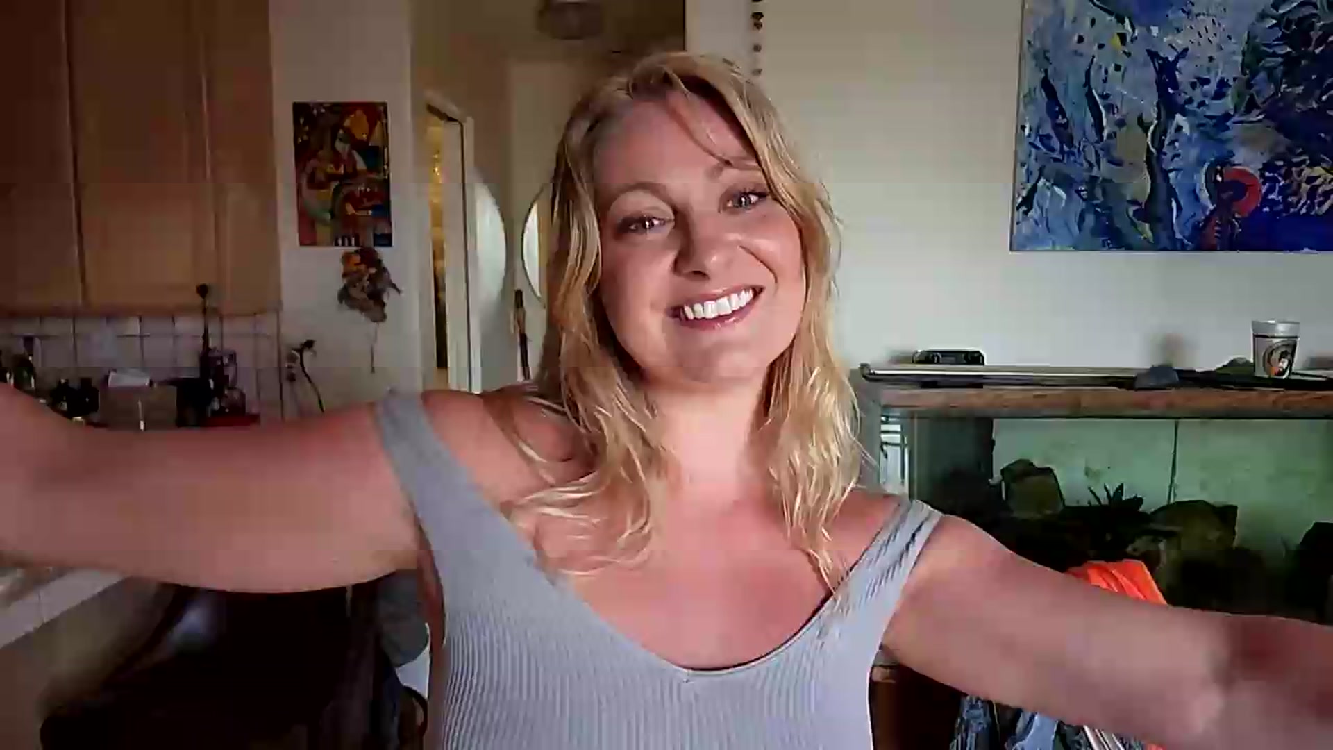Gallery image thumbnail from VeronicaOMG's myfreecams stream on, 06/30/2026, 17:12 image 15 of 20