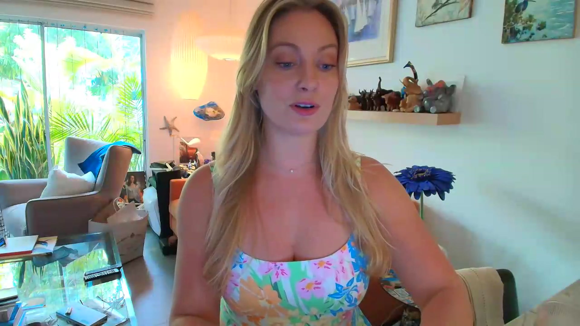 Gallery image thumbnail from VeronicaOMG's myfreecams stream on, 08/06/2026, 17:25 image 18 of 20
