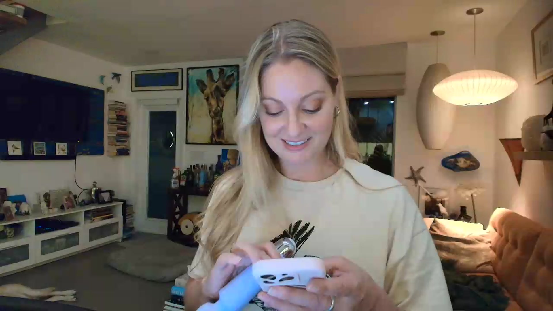Gallery image thumbnail from VeronicaOMG's myfreecams stream on, 09/02/2026, 01:32 image 4 of 20