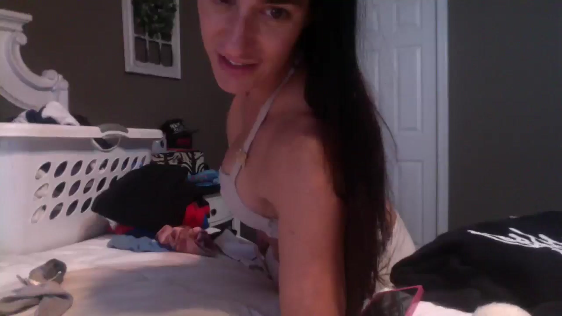 Gallery image thumbnail from VeronicaSkye's myfreecams stream on, 11/18/2025, 17:05 image 18 of 20