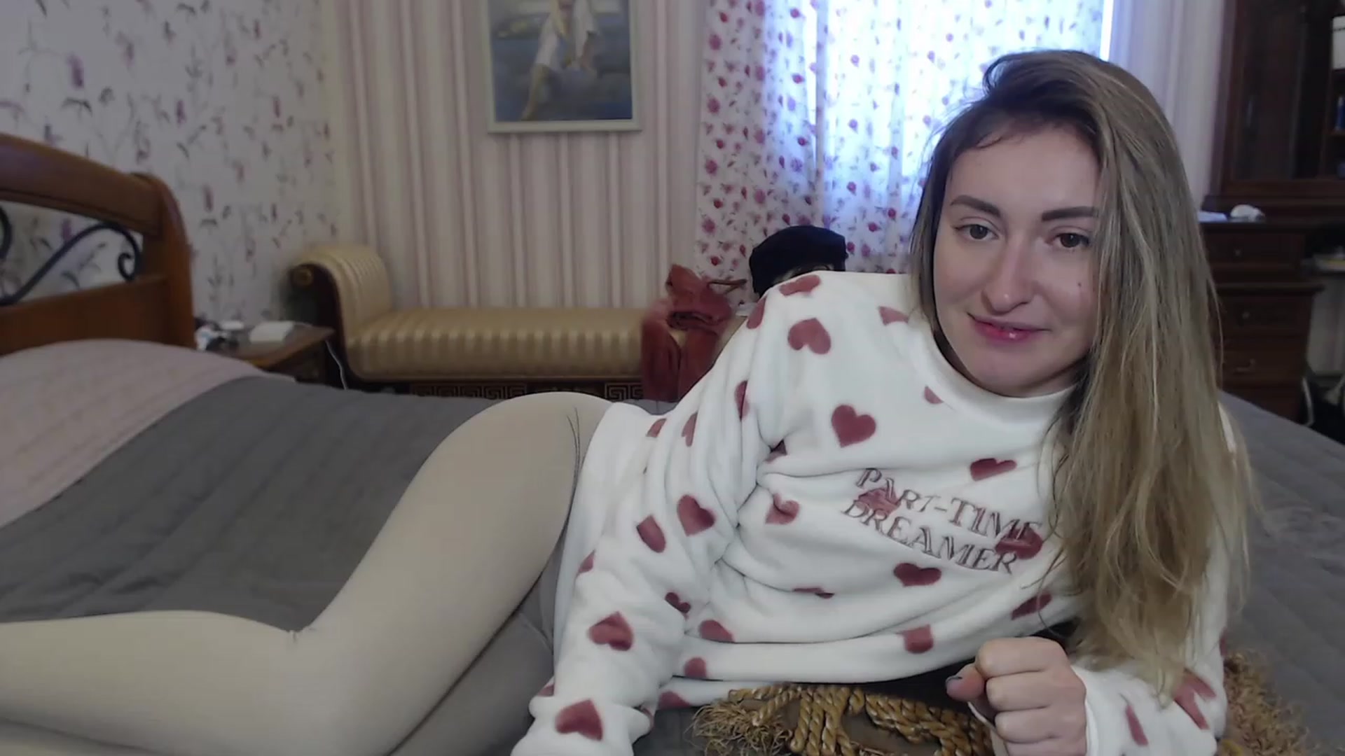 Gallery image thumbnail from Veronica_4u's myfreecams stream on, 12/06/2022, 12:09 image 19 of 20