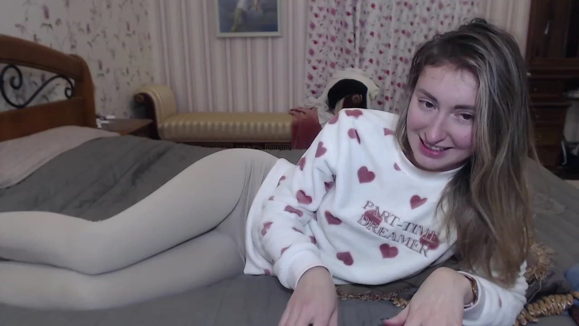 Gallery image thumbnail from Veronica_4u's myfreecams stream on, 12/07/2022, 15:05 image 16 of 20