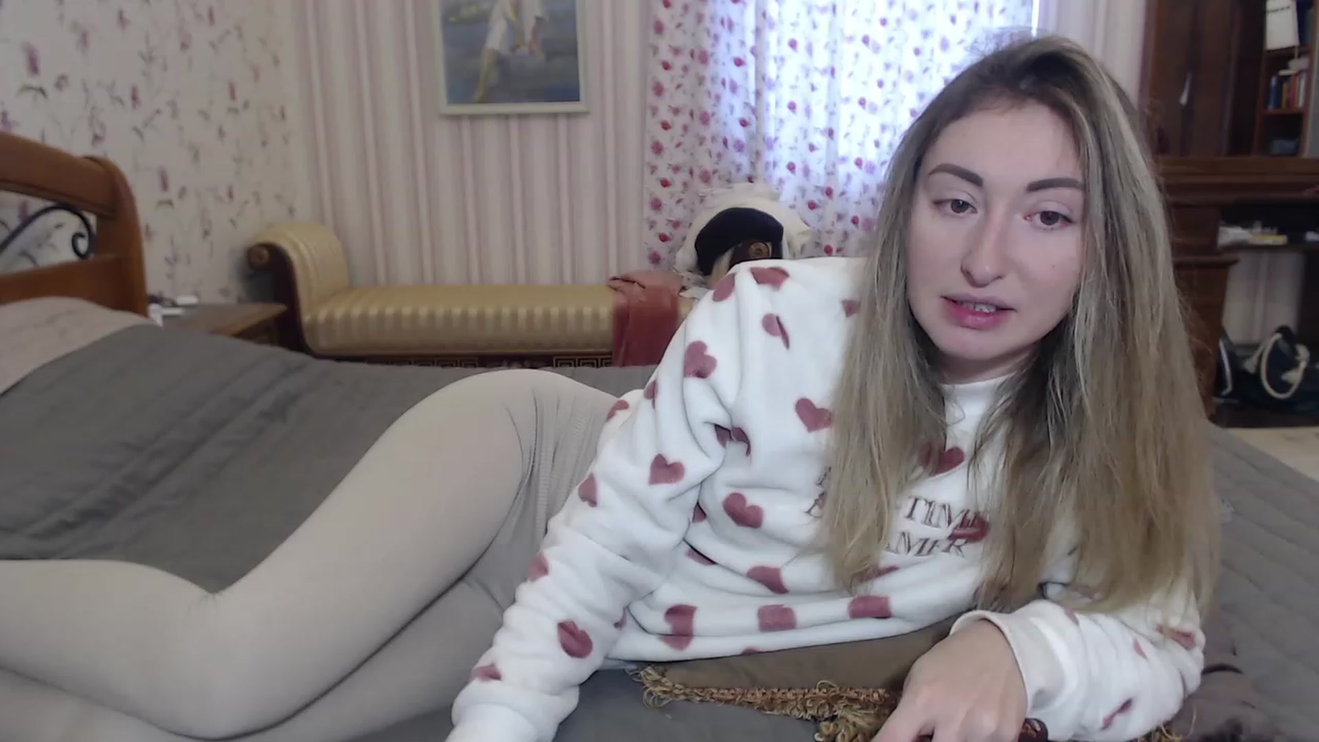 Gallery image thumbnail from Veronica_4u's myfreecams stream on, 12/08/2022, 08:10 image 7 of 20