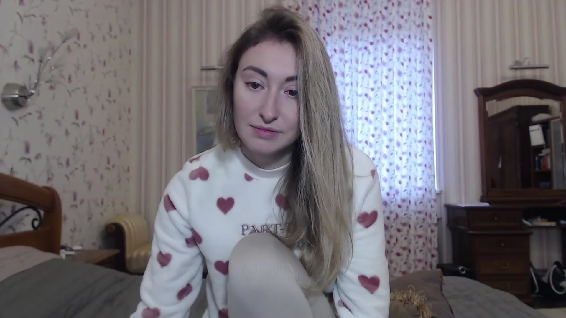 Gallery image thumbnail from Veronica_4u's myfreecams stream on, 12/08/2022, 08:44 image 16 of 20