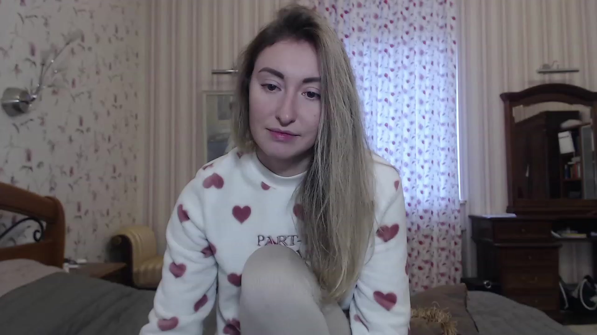 Gallery image thumbnail from Veronica_4u's myfreecams stream on, 12/08/2022, 08:44 image 15 of 20