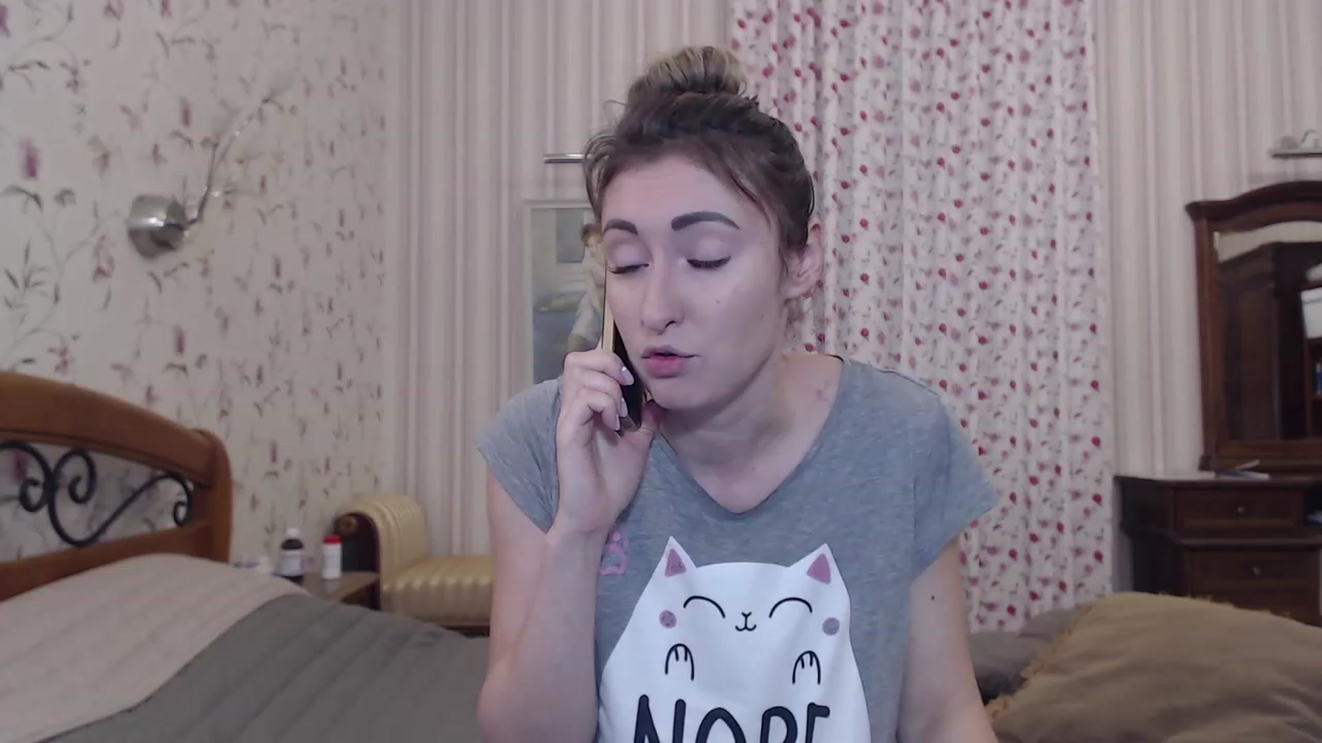 Gallery image thumbnail from Veronica_4u's myfreecams stream on, 12/20/2022, 17:30 image 12 of 20
