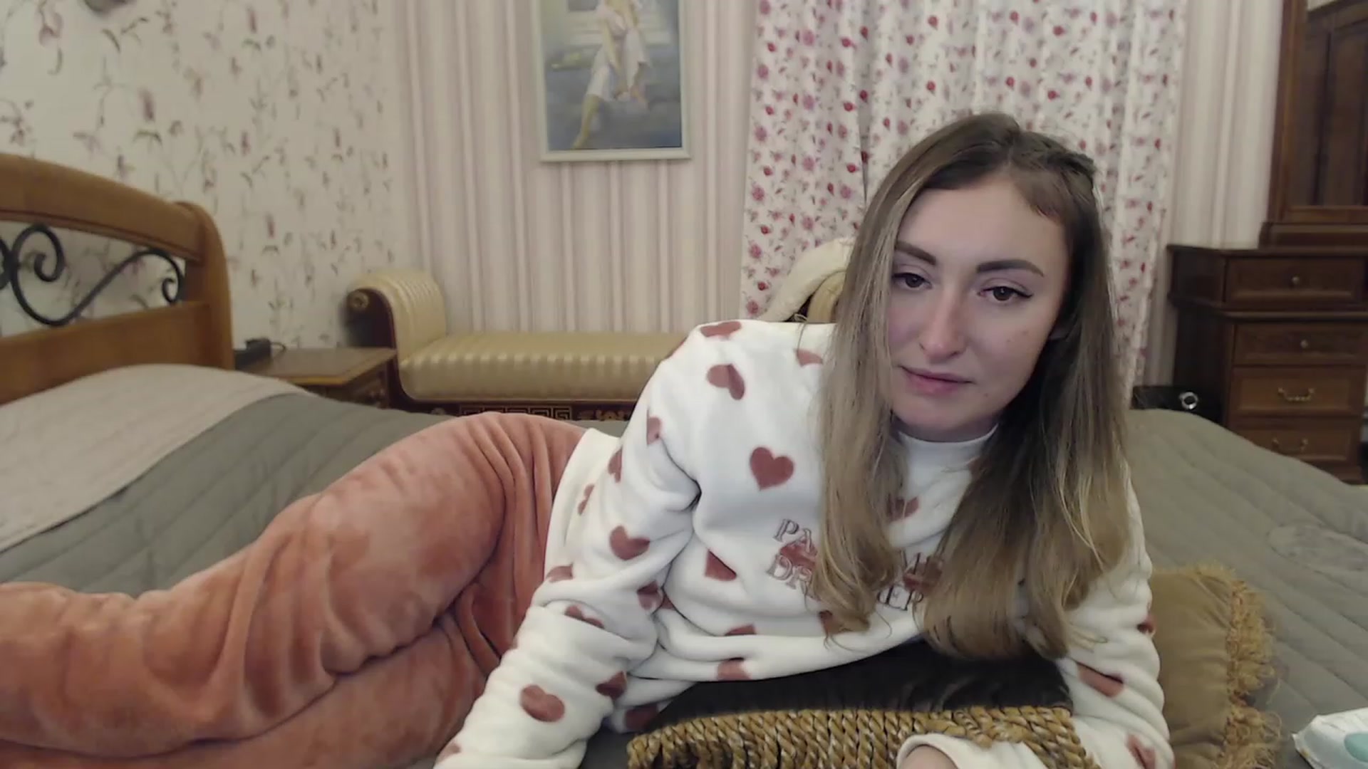 Gallery image thumbnail from Veronica_4u's myfreecams stream on, 01/12/2023, 16:45 image 8 of 20
