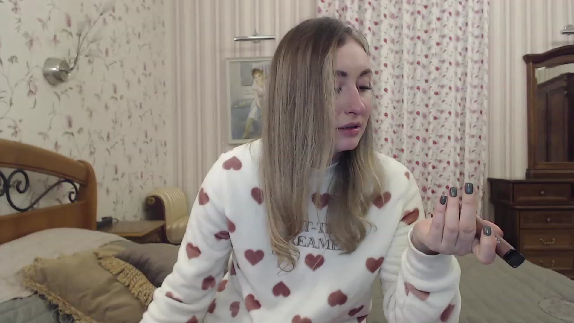 Gallery image thumbnail from Veronica_4u's myfreecams stream on, 01/12/2023, 16:45 image 4 of 20