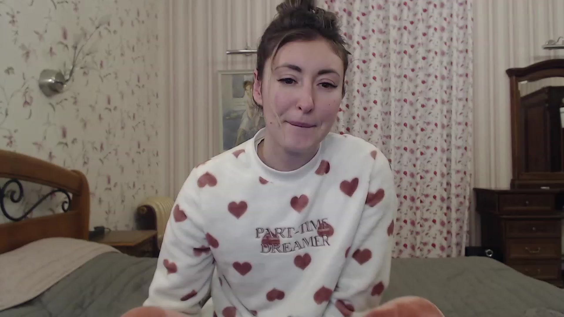 Gallery image thumbnail from Veronica_4u's myfreecams stream on, 01/13/2023, 17:43 image 9 of 20