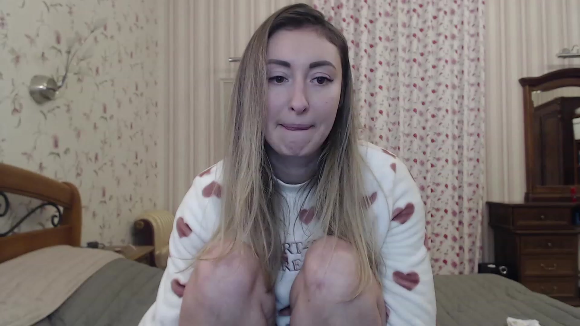 Gallery image thumbnail from Veronica_4u's myfreecams stream on, 01/16/2023, 17:13 image 15 of 20