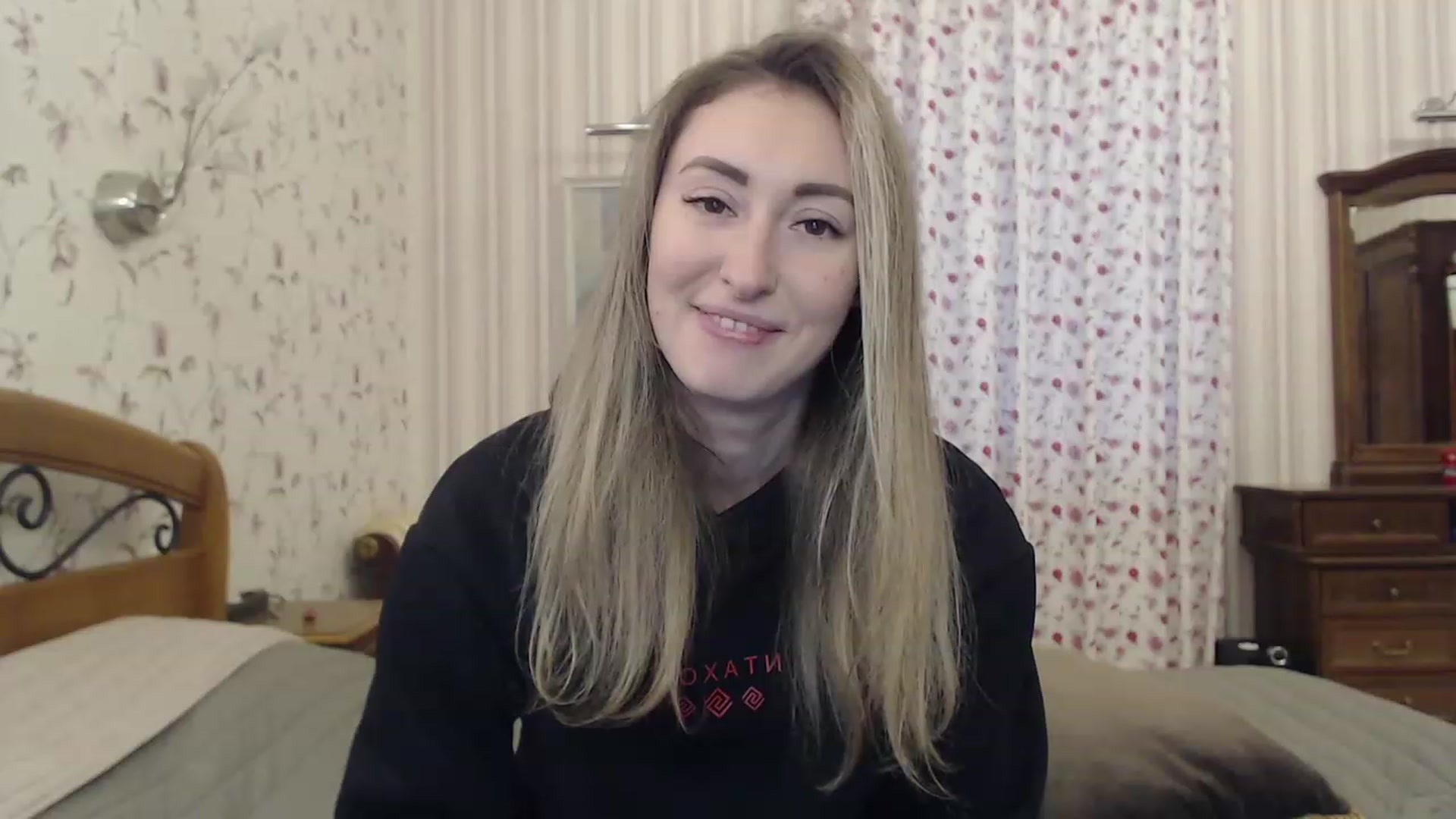 Gallery image thumbnail from Veronica_4u's myfreecams stream on, 01/18/2023, 14:38 image 10 of 20