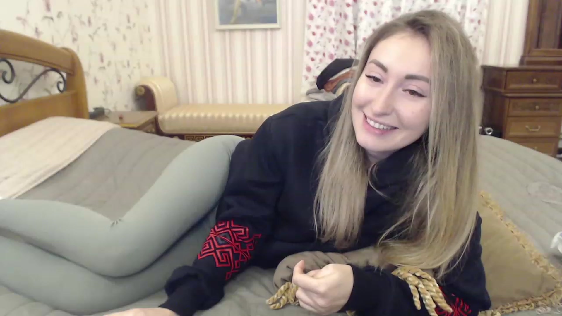Gallery image thumbnail from Veronica_4u's myfreecams stream on, 01/18/2023, 14:38 image 19 of 20