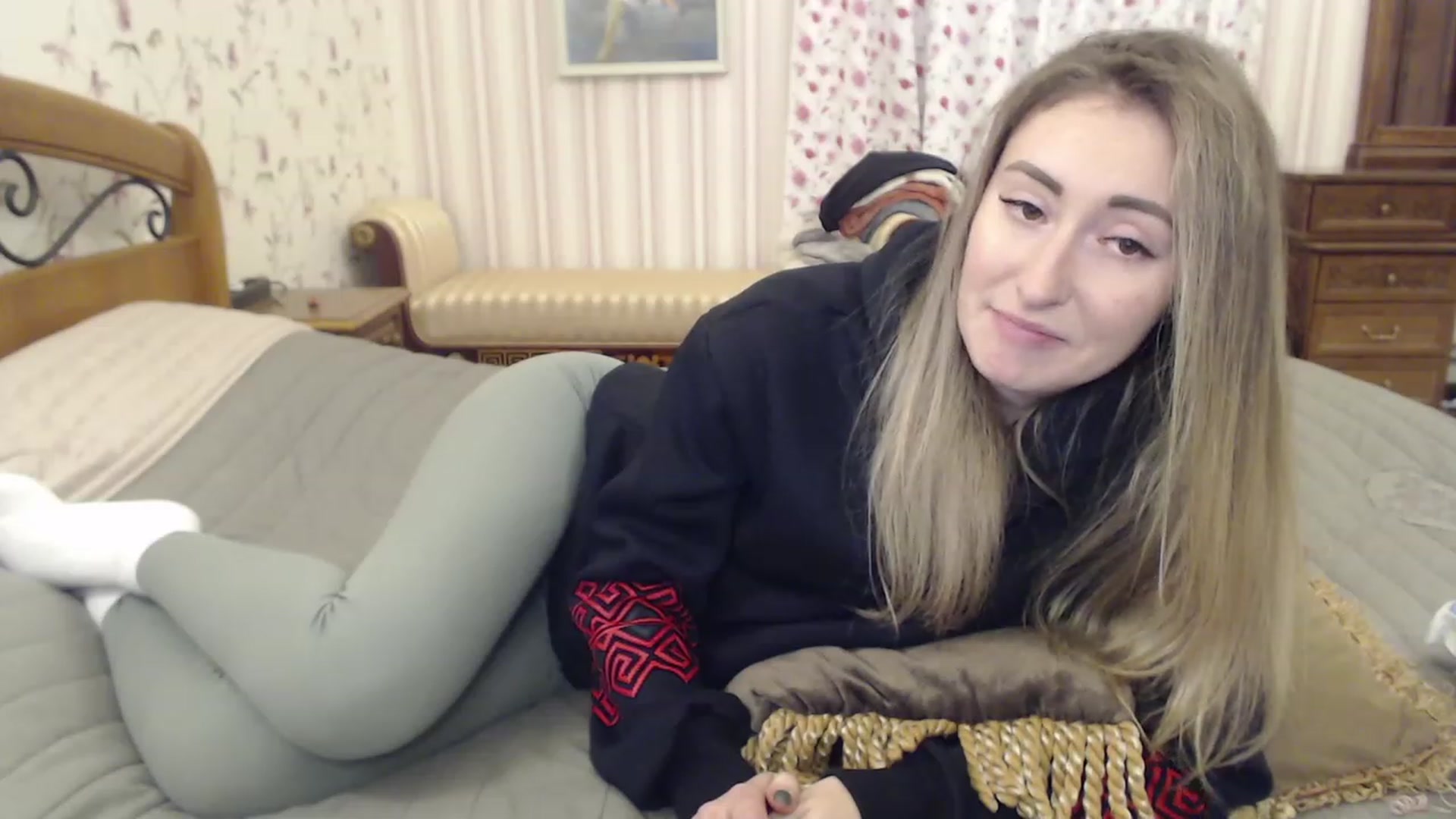 Gallery image thumbnail from Veronica_4u's myfreecams stream on, 01/18/2023, 14:38 image 18 of 20