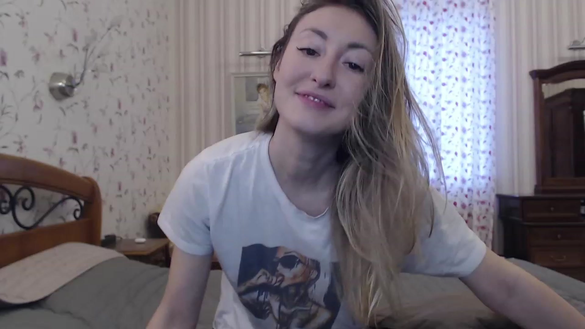 Gallery image thumbnail from Veronica_4u's myfreecams stream on, 01/22/2023, 07:22 image 17 of 20