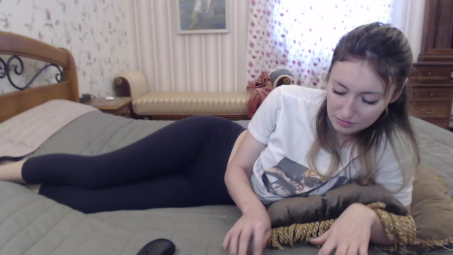 Gallery image thumbnail from Veronica_4u's myfreecams stream on, 01/22/2023, 07:22 image 10 of 20