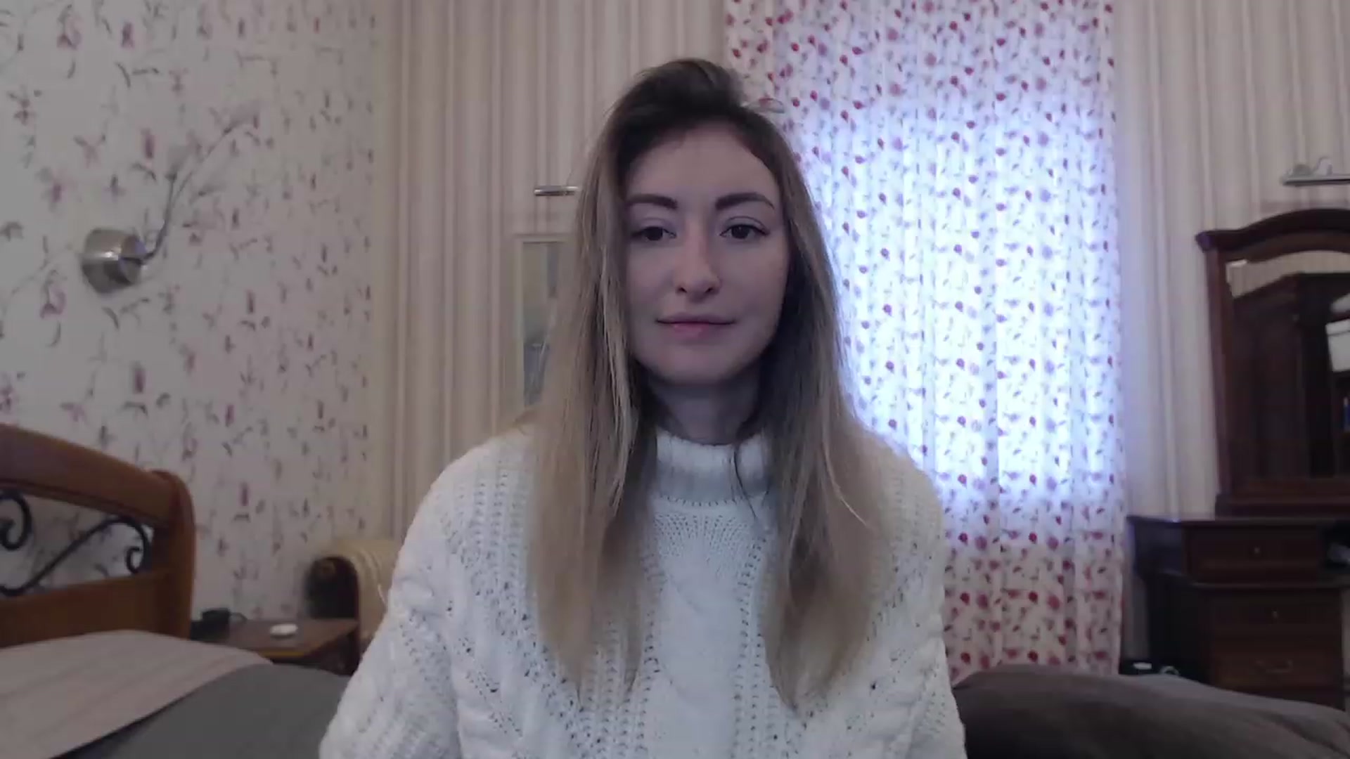 Gallery image thumbnail from Veronica_4u's myfreecams stream on, 01/23/2023, 07:55 image 4 of 20