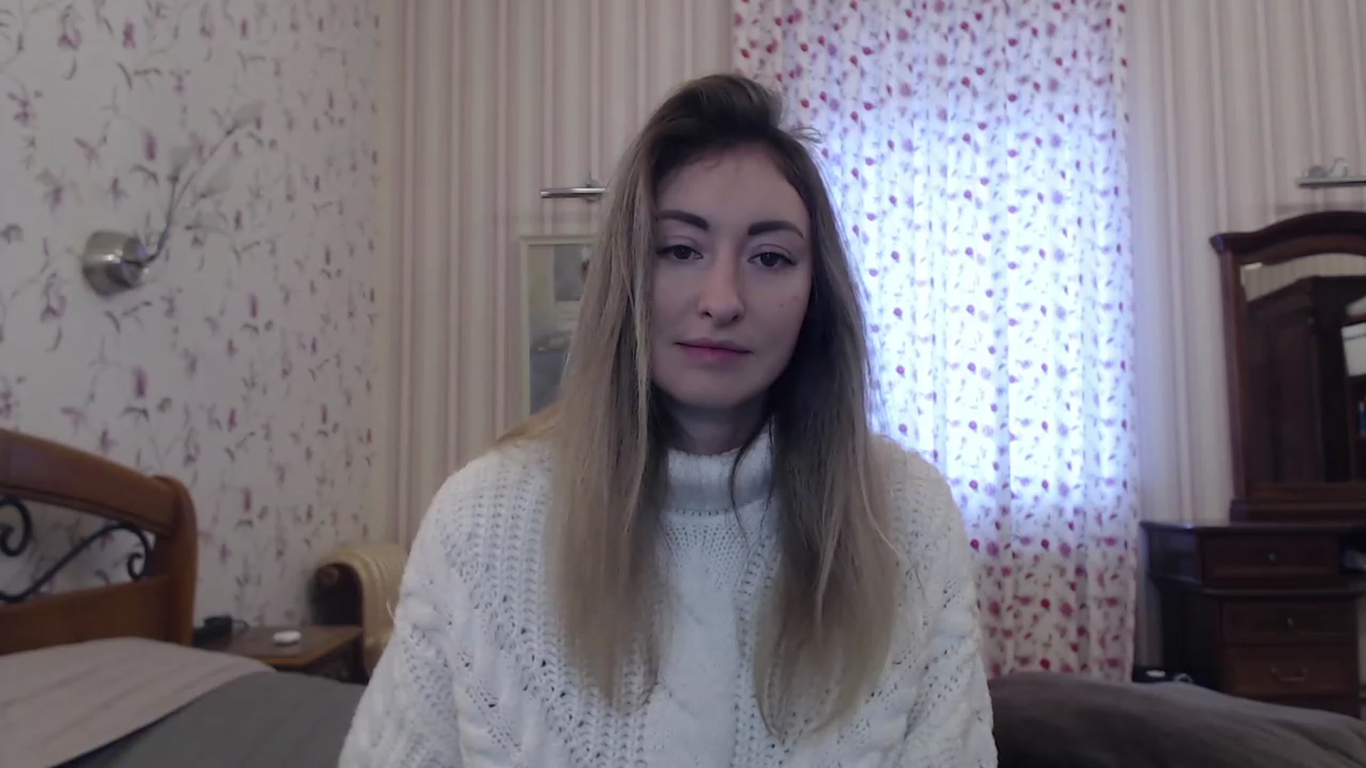 Gallery image thumbnail from Veronica_4u's myfreecams stream on, 01/23/2023, 07:55 image 8 of 20