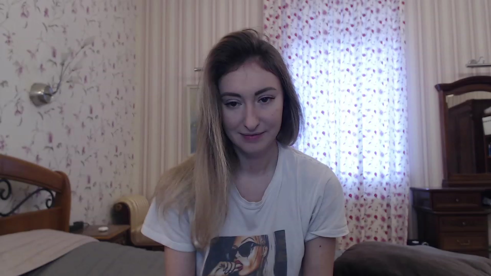 Gallery image thumbnail from Veronica_4u's myfreecams stream on, 01/23/2023, 07:55 image 9 of 20
