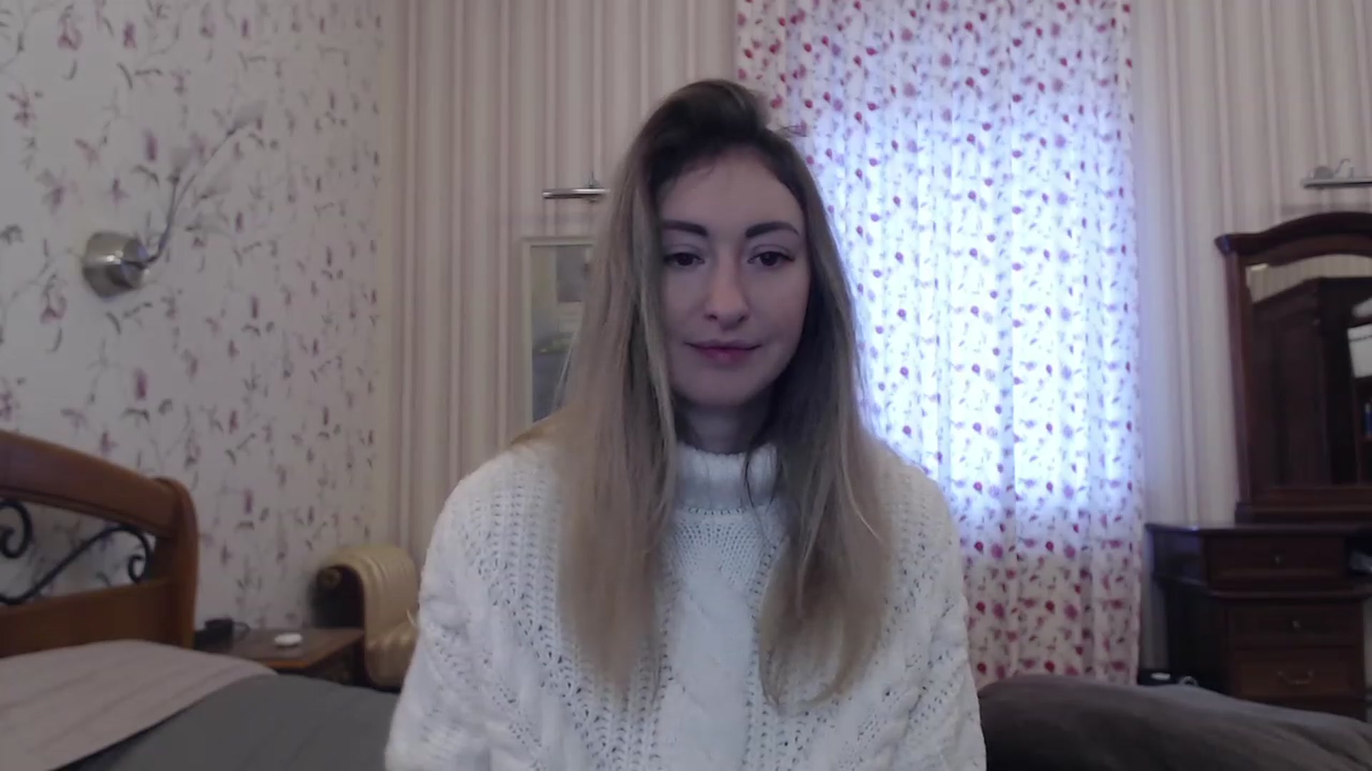 Gallery image thumbnail from Veronica_4u's myfreecams stream on, 01/23/2023, 07:55 image 7 of 20