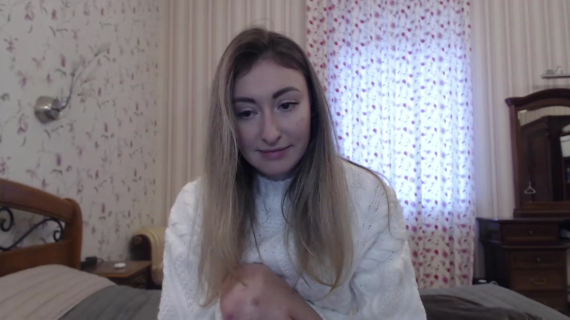 Gallery image thumbnail from Veronica_4u's myfreecams stream on, 01/23/2023, 08:36 image 13 of 20