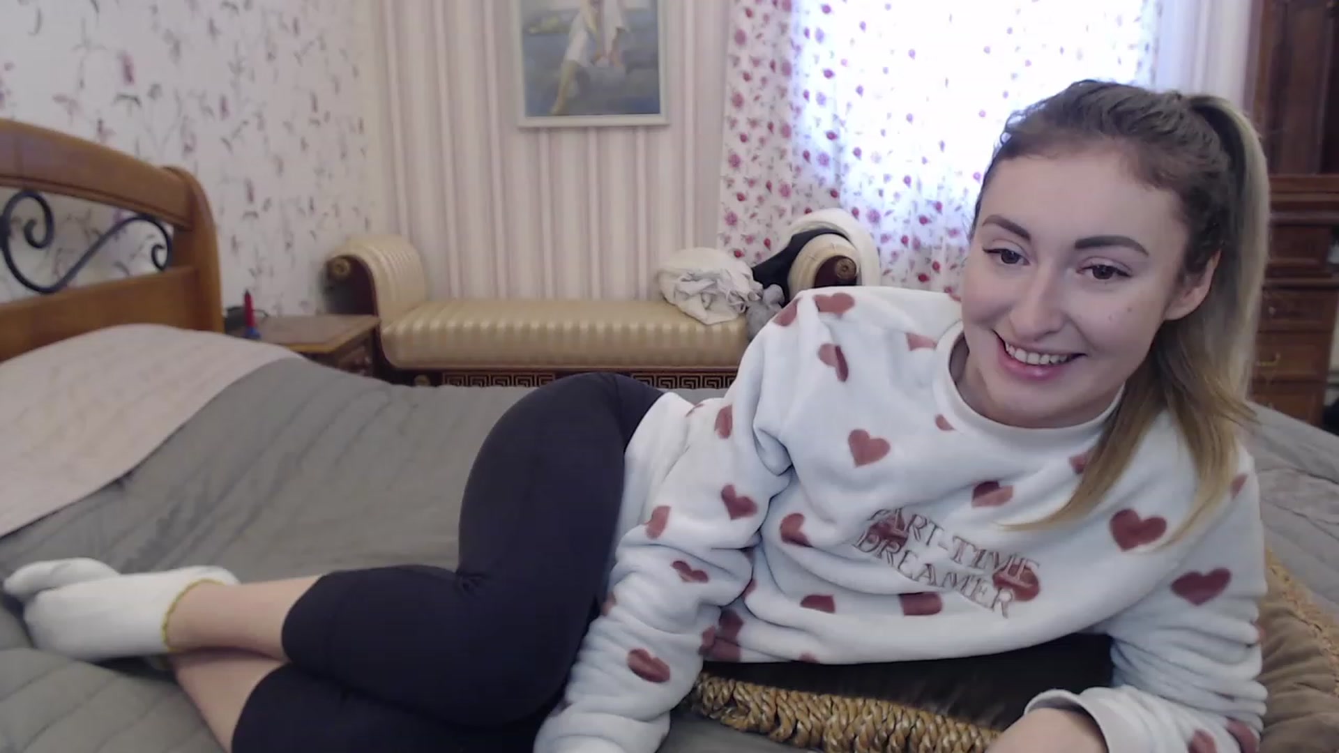Gallery image thumbnail from Veronica_4u's myfreecams stream on, 01/28/2023, 12:53 image 15 of 20