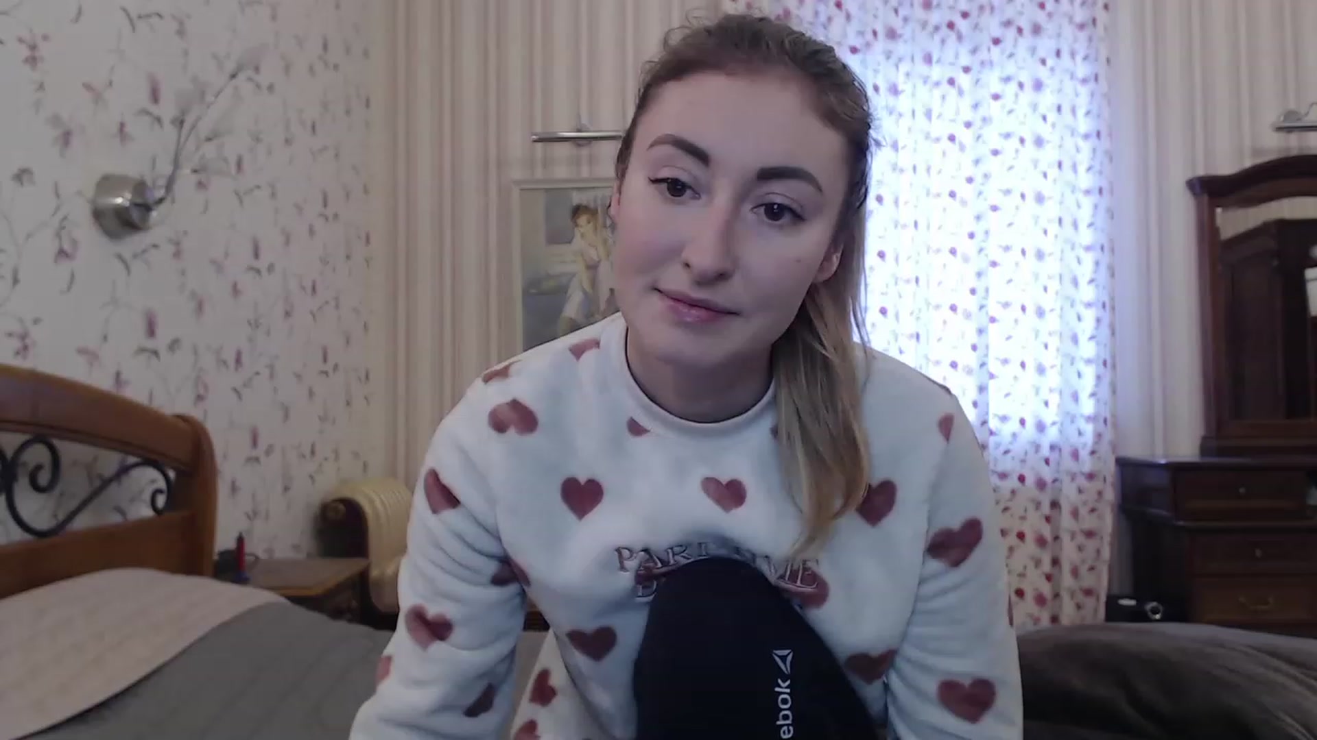 Gallery image thumbnail from Veronica_4u's myfreecams stream on, 01/28/2023, 12:53 image 4 of 20