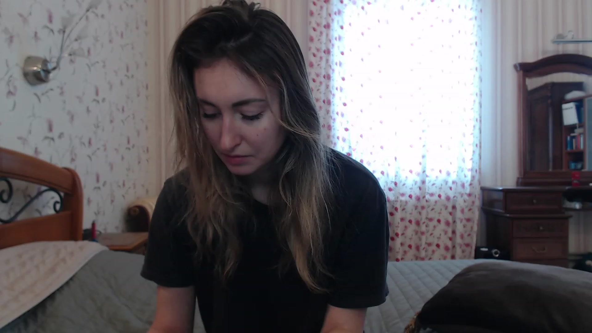 Gallery image thumbnail from Veronica_4u's myfreecams stream on, 01/29/2023, 09:05 image 3 of 20