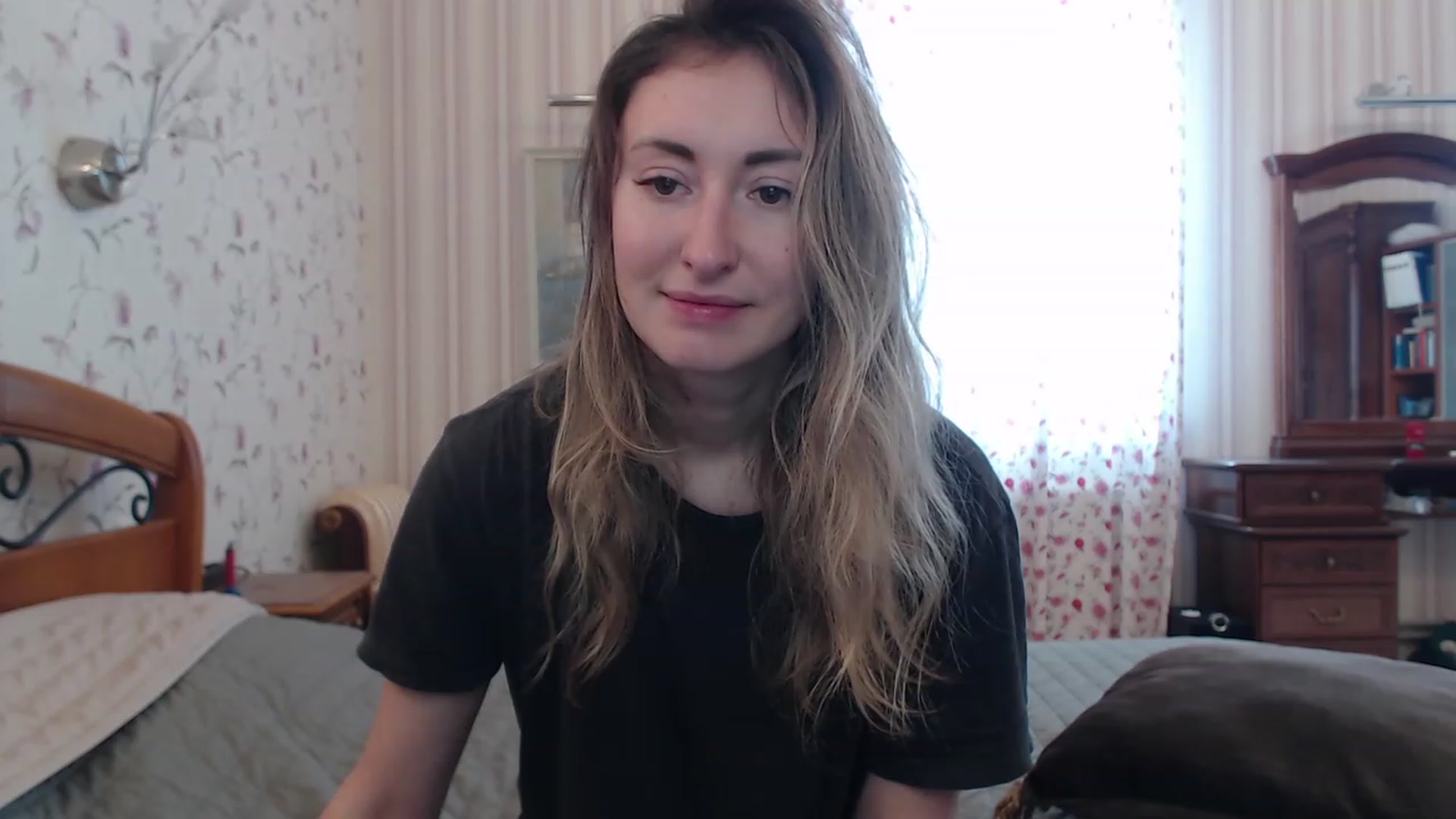 Gallery image thumbnail from Veronica_4u's myfreecams stream on, 01/29/2023, 09:05 image 5 of 20