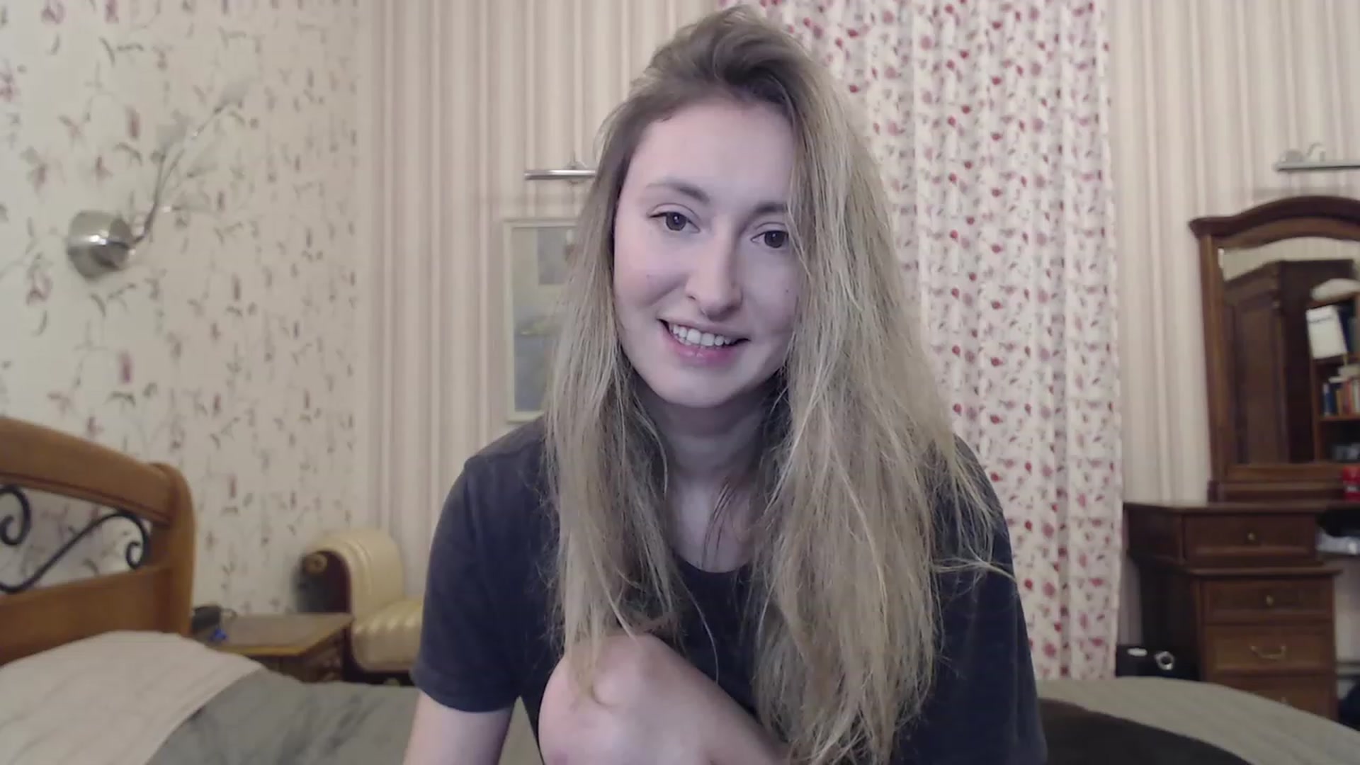 Gallery image thumbnail from Veronica_4u's myfreecams stream on, 01/29/2023, 17:13 image 8 of 20