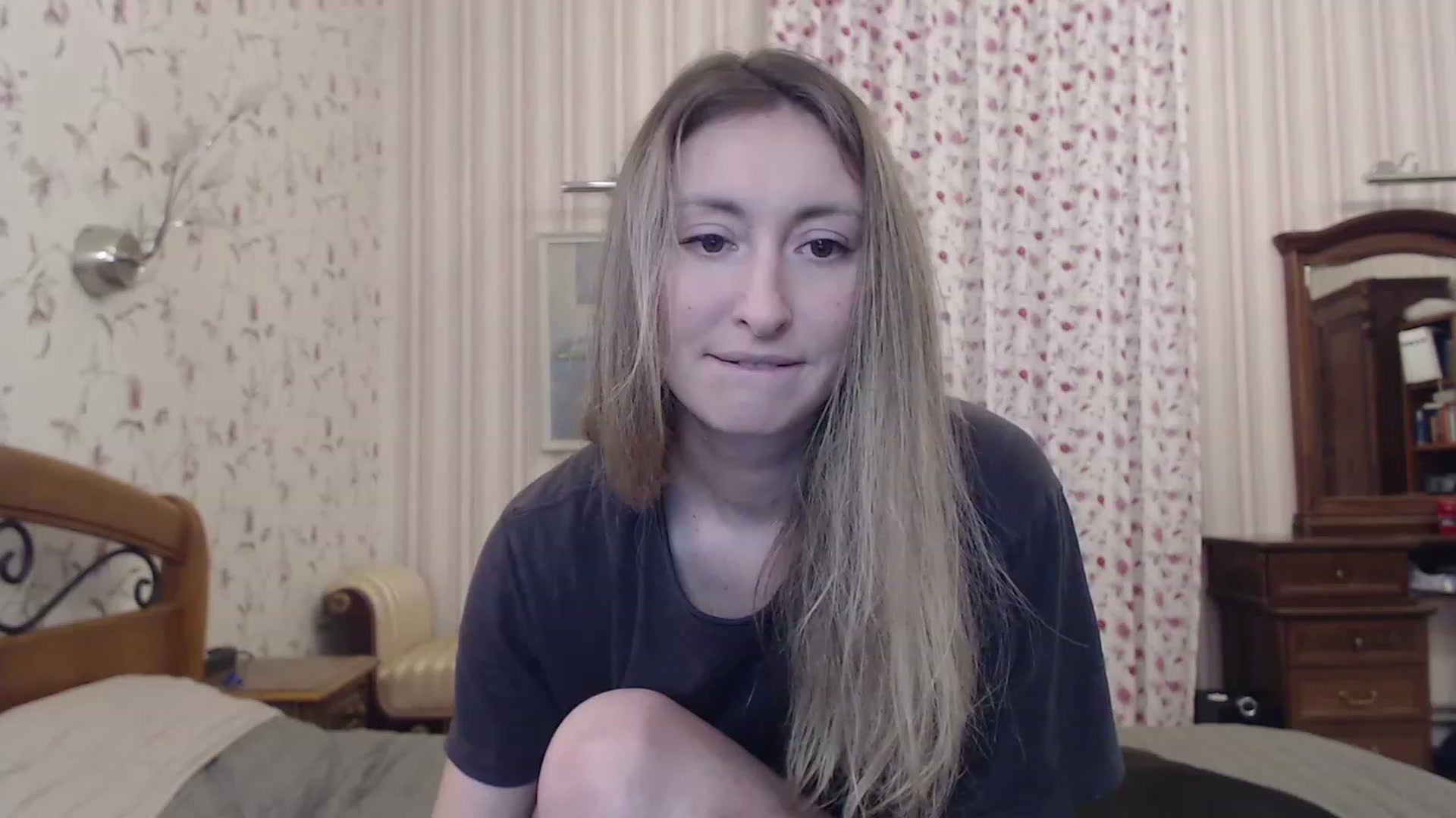 Gallery image thumbnail from Veronica_4u's myfreecams stream on, 01/29/2023, 17:13 image 6 of 20