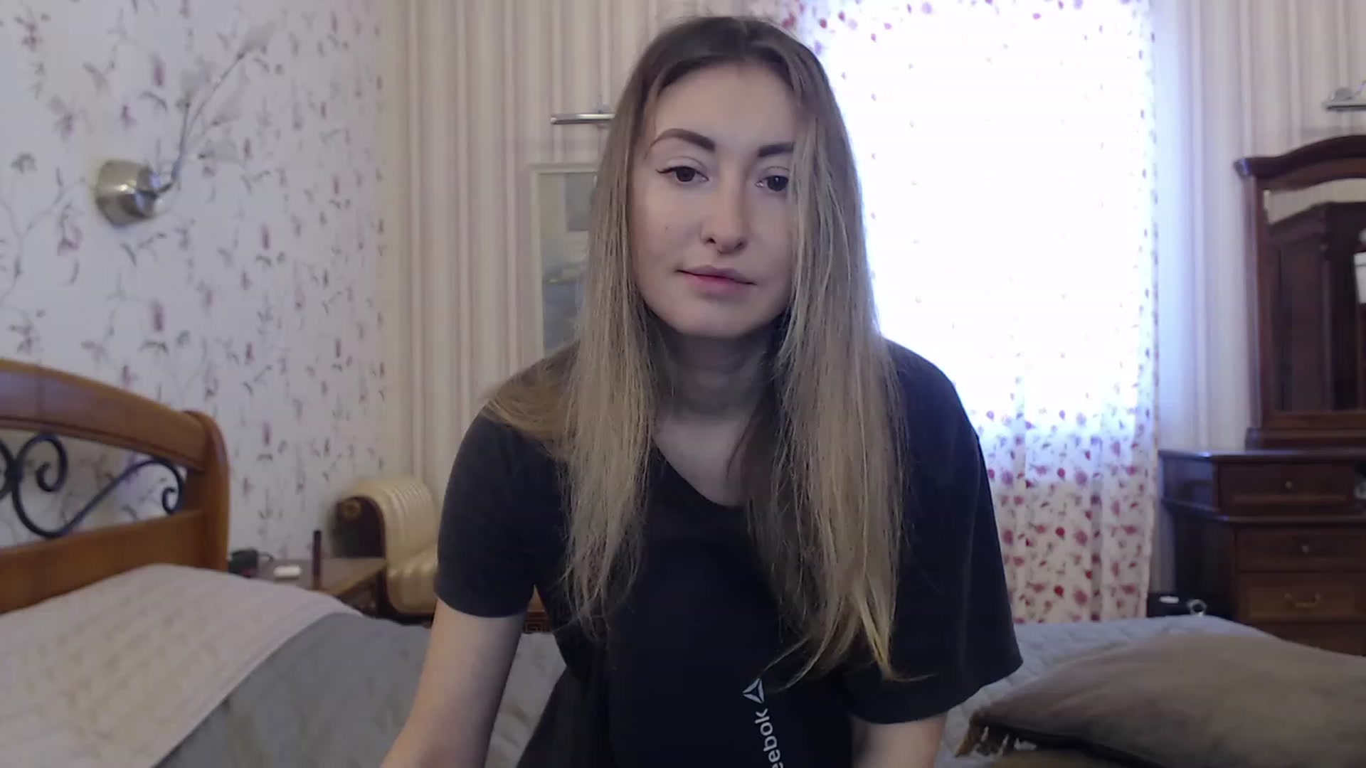 Gallery image thumbnail from Veronica_4u's myfreecams stream on, 01/30/2023, 09:04 image 8 of 20