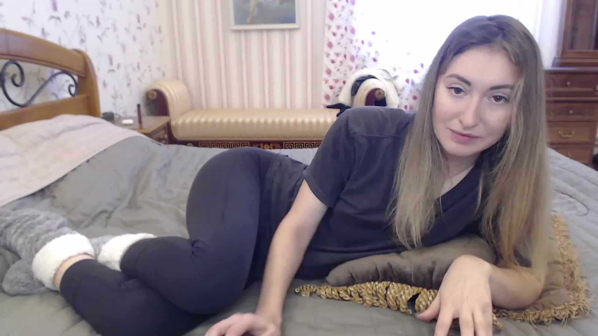 Gallery image thumbnail from Veronica_4u's myfreecams stream on, 01/30/2023, 09:04 image 13 of 20