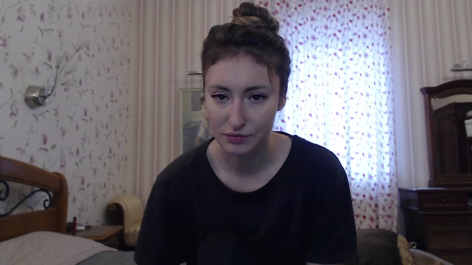 Gallery image thumbnail from Veronica_4u's myfreecams stream on, 02/02/2023, 07:50 image 8 of 20