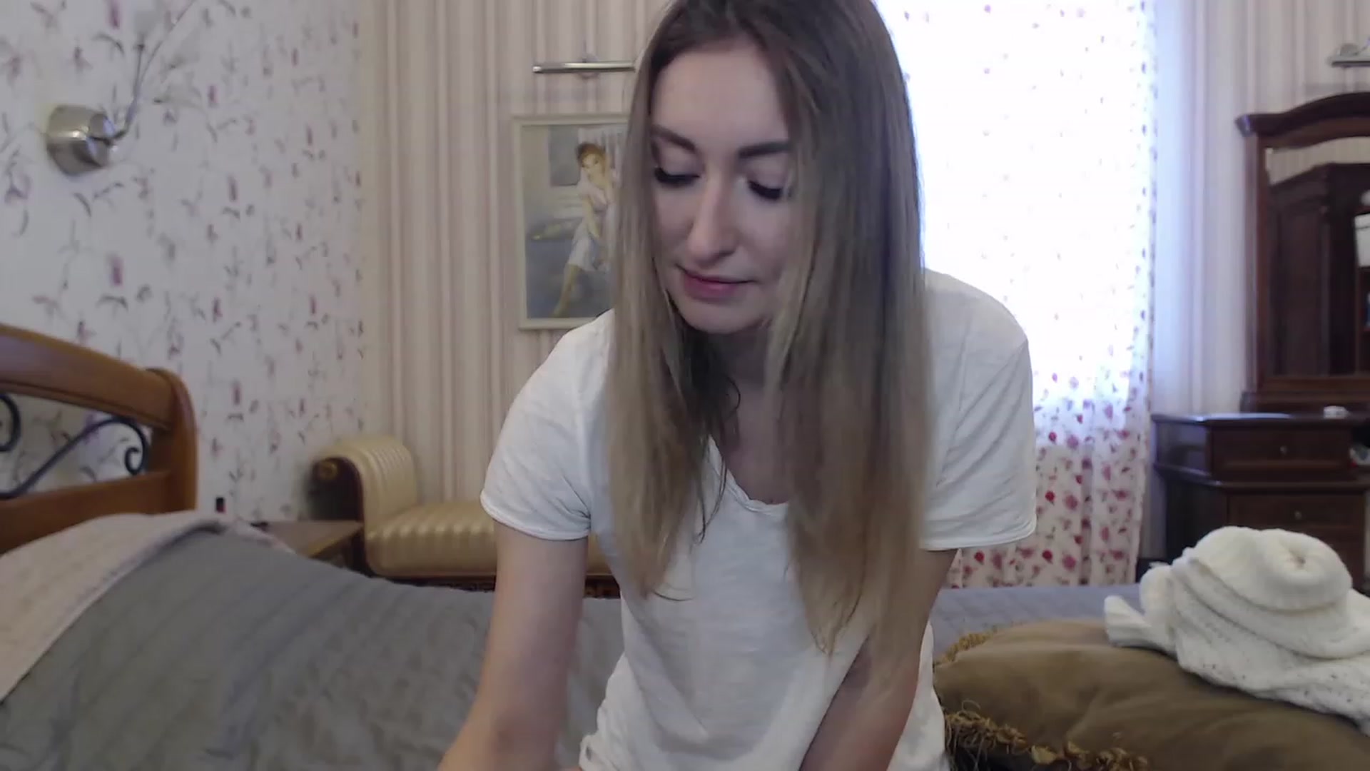 Gallery image thumbnail from Veronica_4u's myfreecams stream on, 02/03/2023, 08:53 image 12 of 20