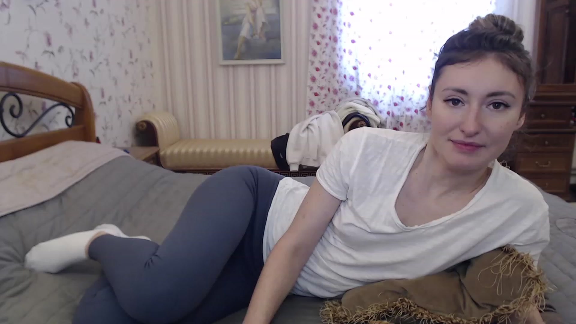 Gallery image thumbnail from Veronica_4u's myfreecams stream on, 02/04/2023, 07:24 image 1 of 20
