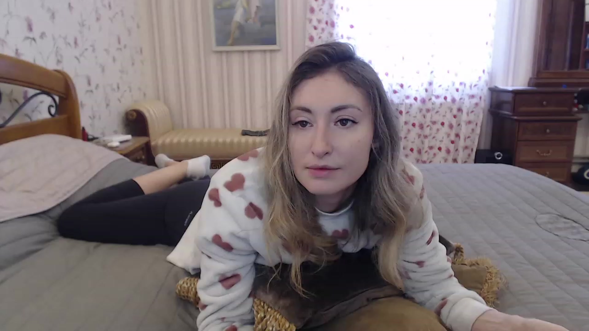 Gallery image thumbnail from Veronica_4u's myfreecams stream on, 02/05/2023, 09:00 image 3 of 20