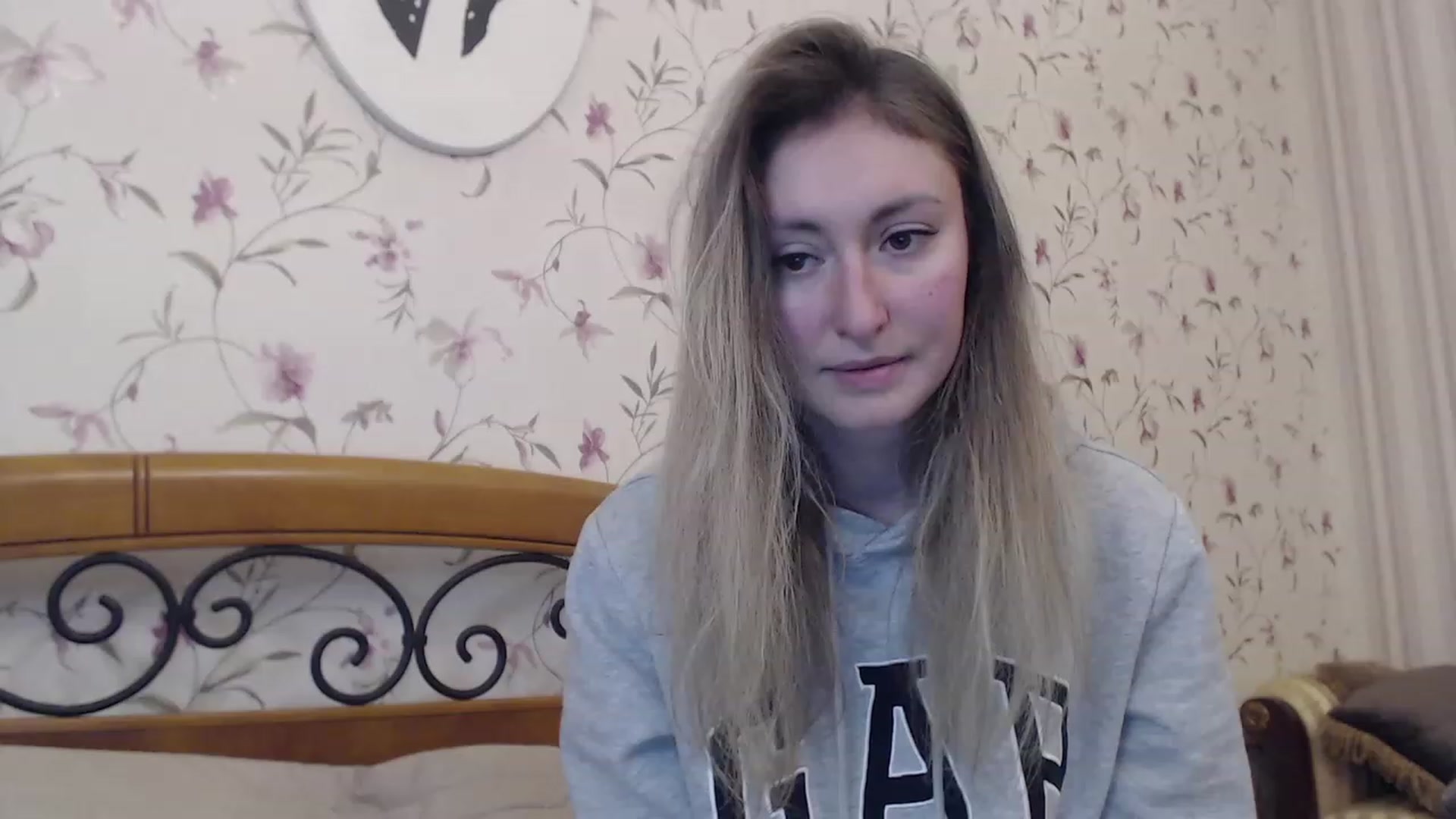 Gallery image thumbnail from Veronica_4u's myfreecams stream on, 02/09/2023, 17:42 image 1 of 20