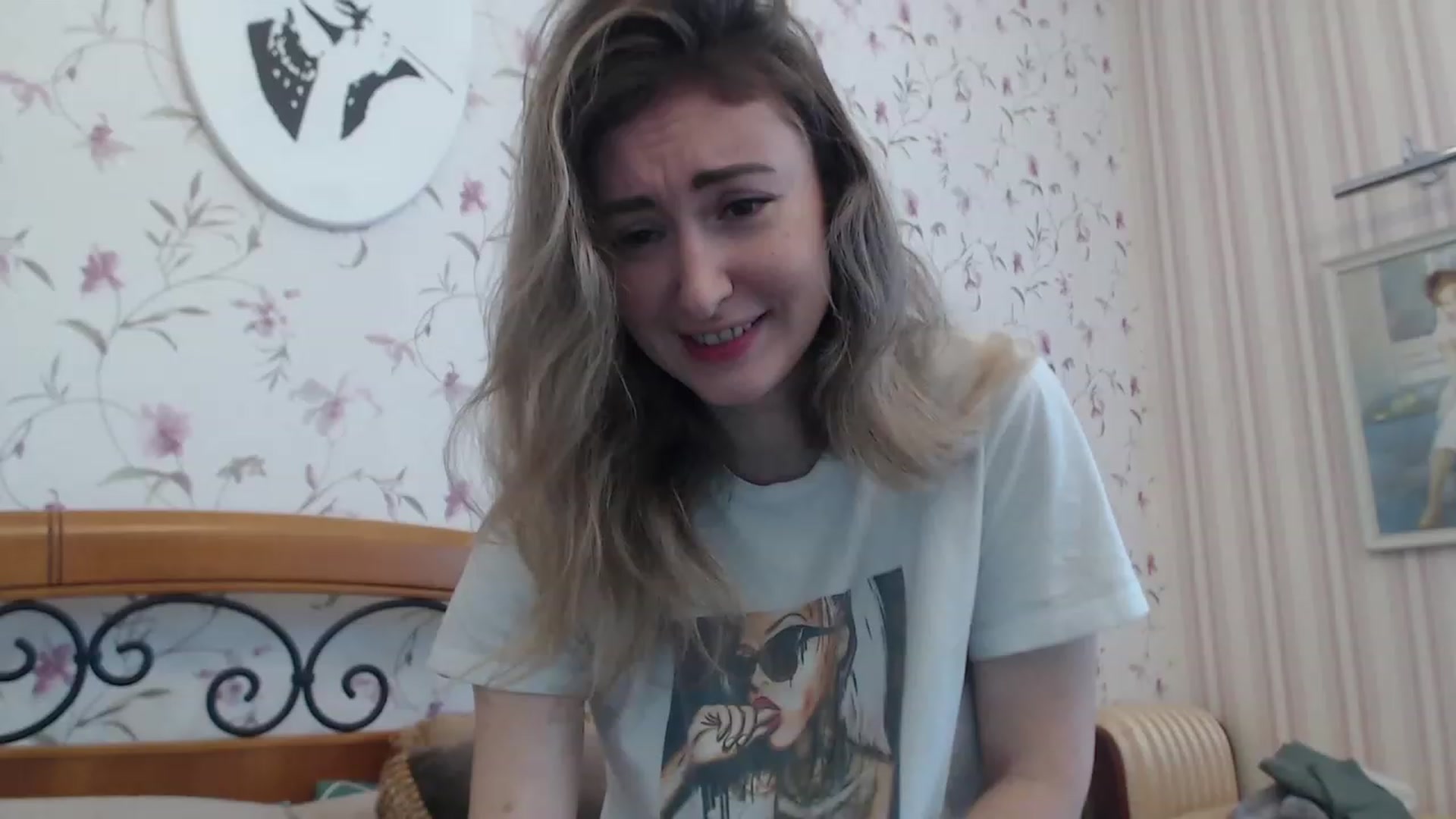 Gallery image thumbnail from Veronica_4u's myfreecams stream on, 02/12/2023, 08:45 image 19 of 20