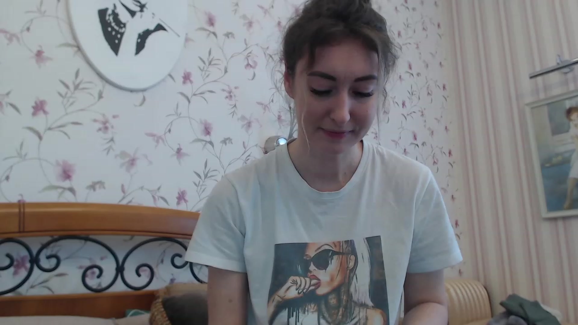 Gallery image thumbnail from Veronica_4u's myfreecams stream on, 02/12/2023, 08:45 image 1 of 20